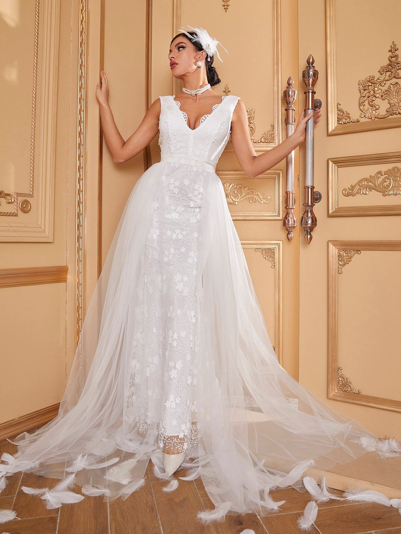 Giffniseti Contrast Mesh Lace Trim Floor Length Wedding Dress