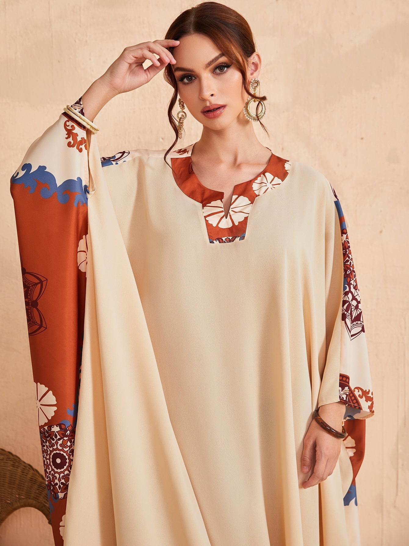 Najma Notched Scarf Print Batwing Sleeve Kaftan