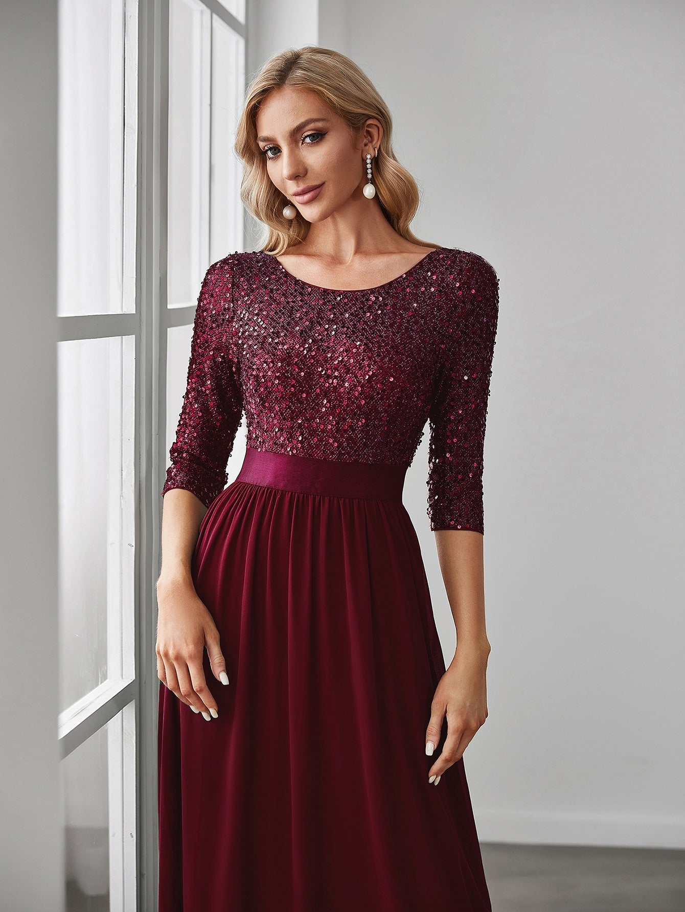 EVER-PRETTY Contrast Sequin Chiffon Formal Dress