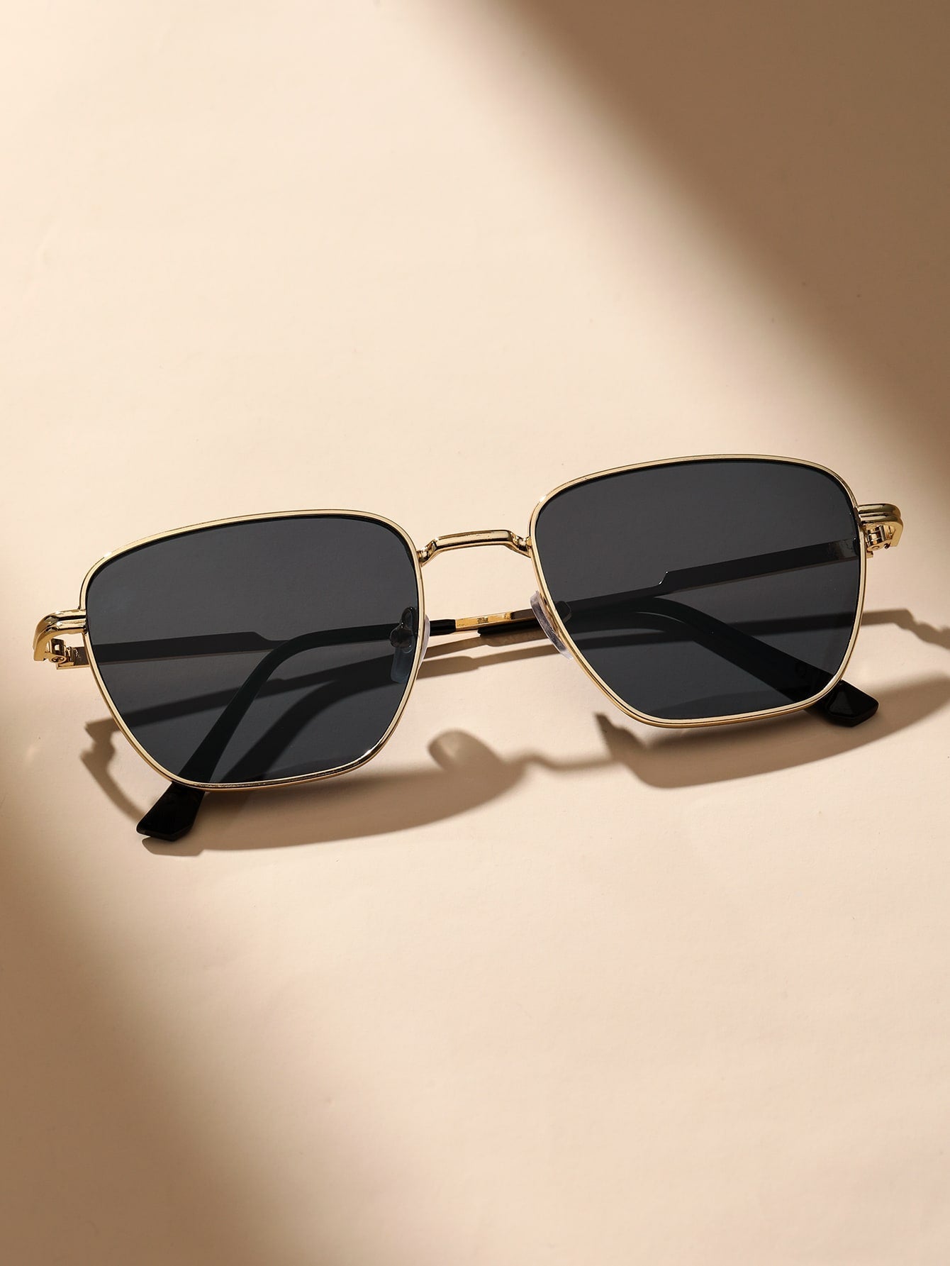 Metal Frame Sunglasses Black shades