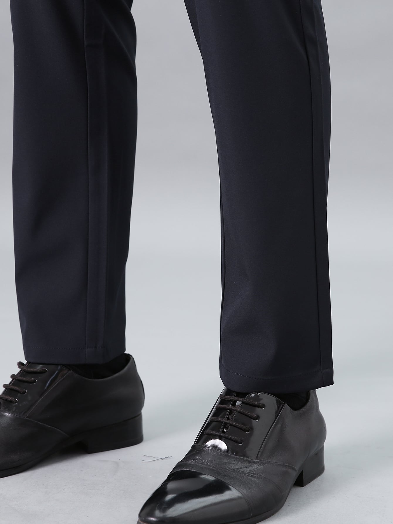 Men Solid Slant Pocket Suit Pants Without Belt