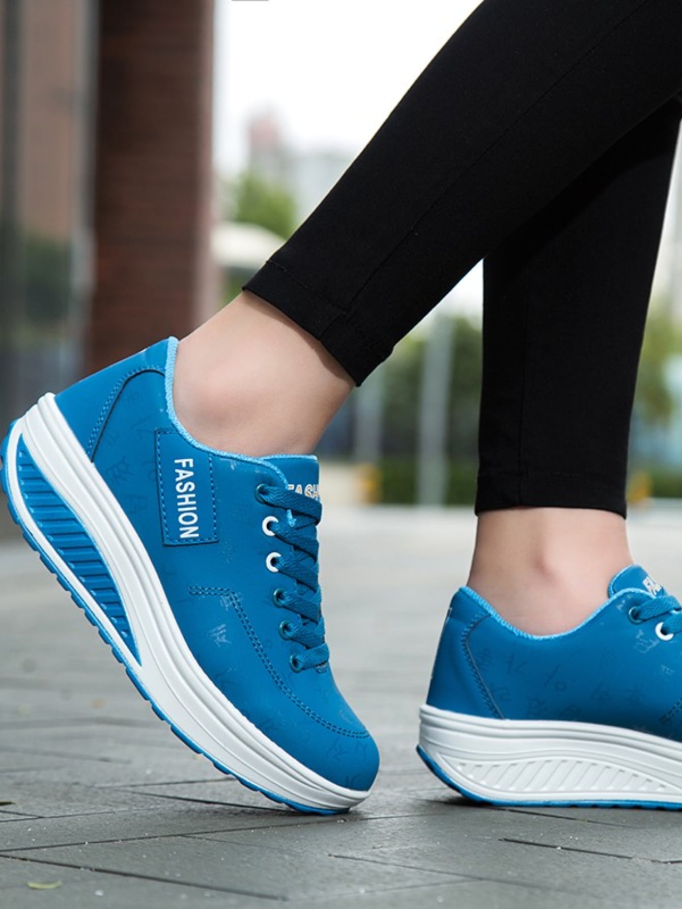 Women Letter Graphic Rocking Shoes, Lace Up Front Sporty Sneakers