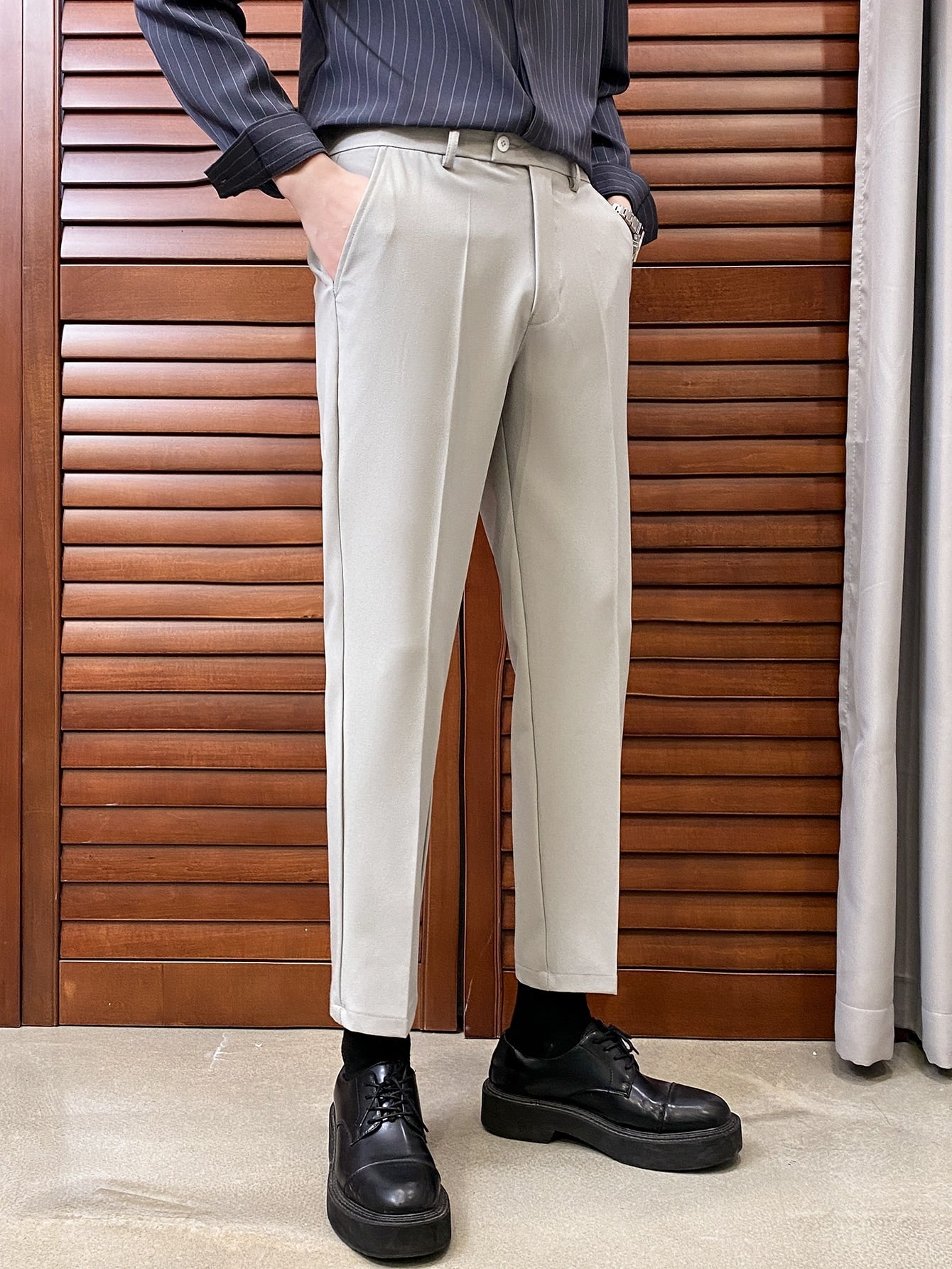 Men Slant Pocket Solid Suit Pants