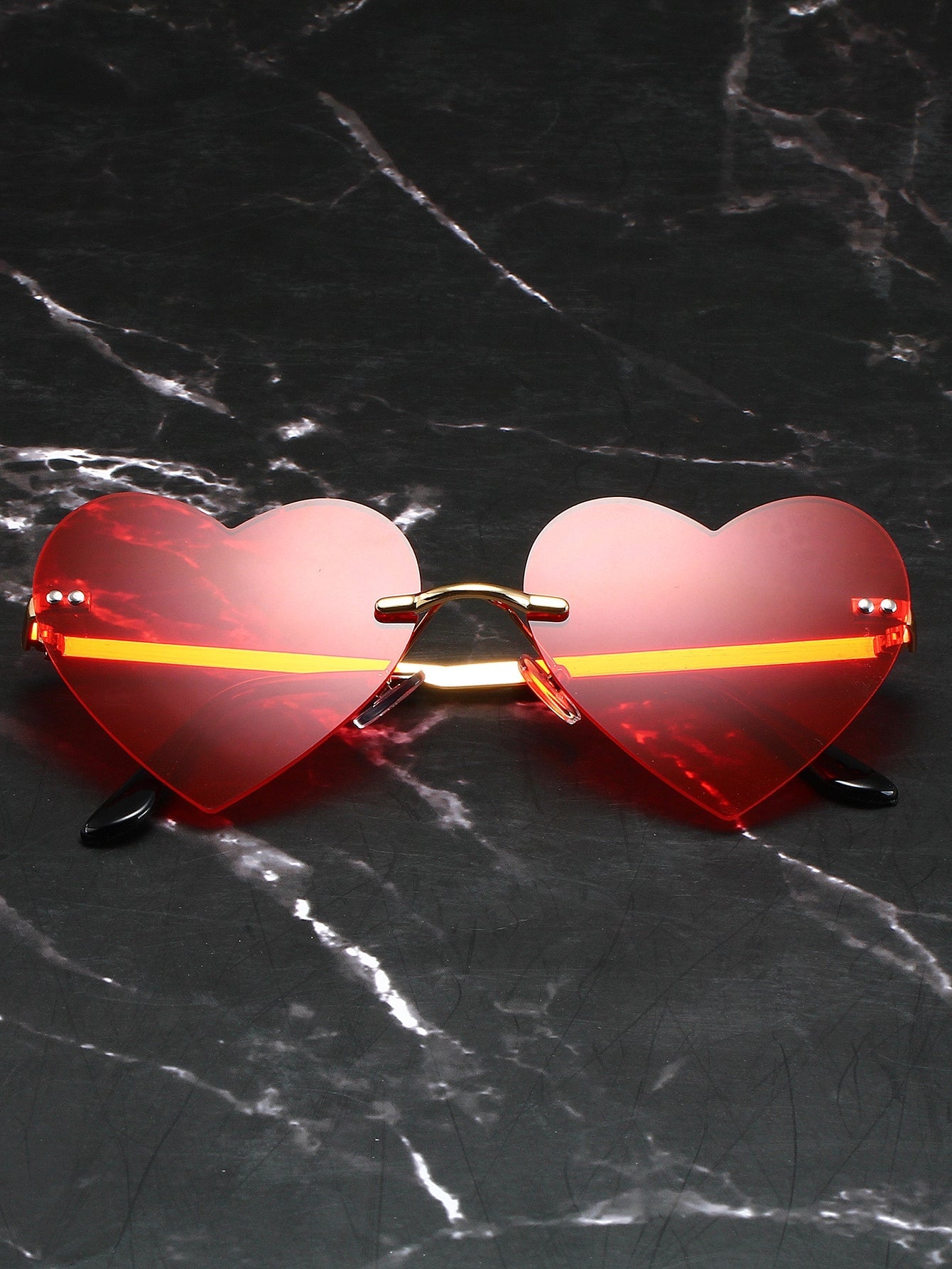 1pair Women'S Pc Decorated Heart Shaped Fashion Sunglasses Suitable For Christmas, Holiday Parties