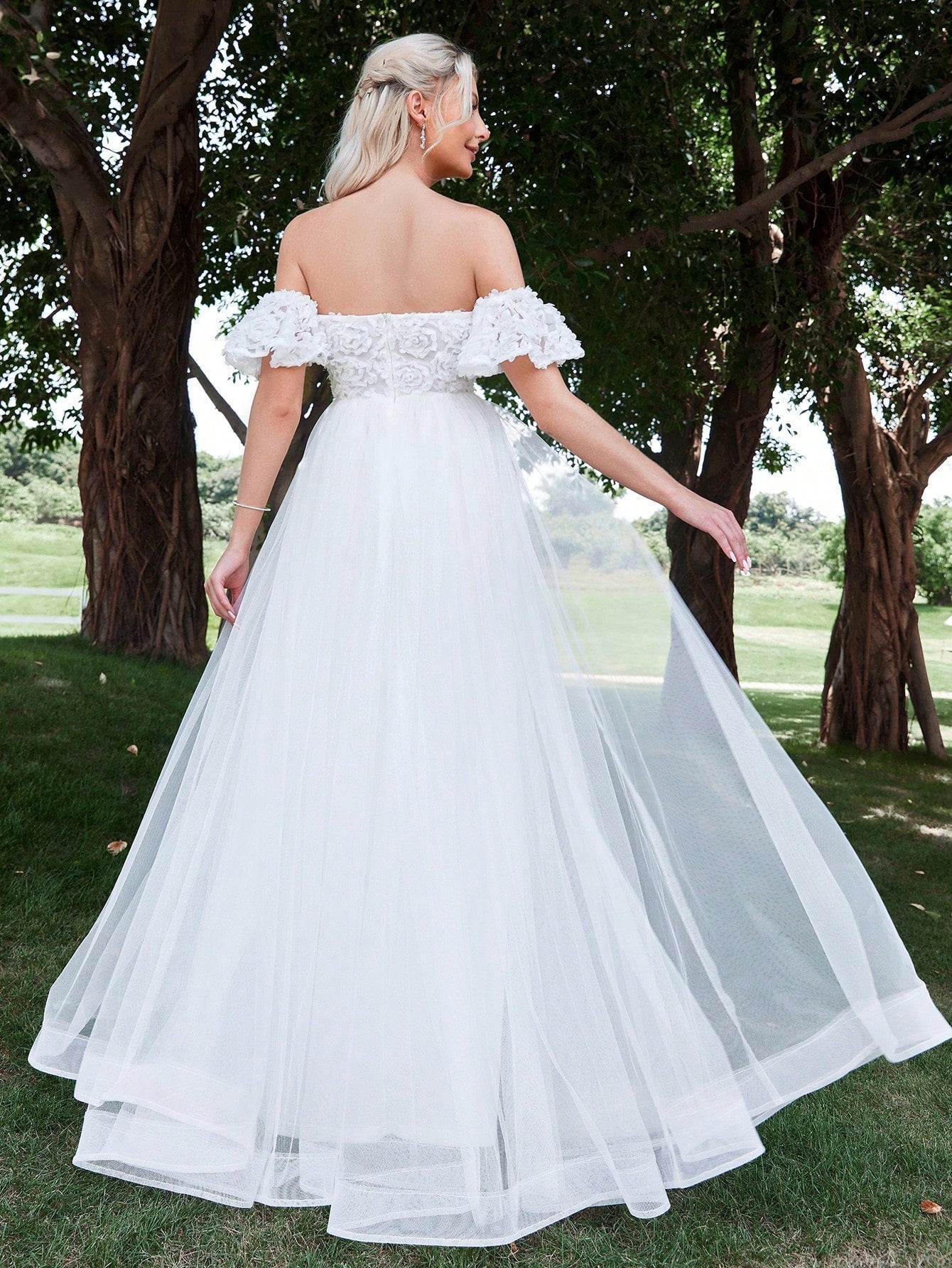 Off Shoulder Contrast Mesh Wedding Dress