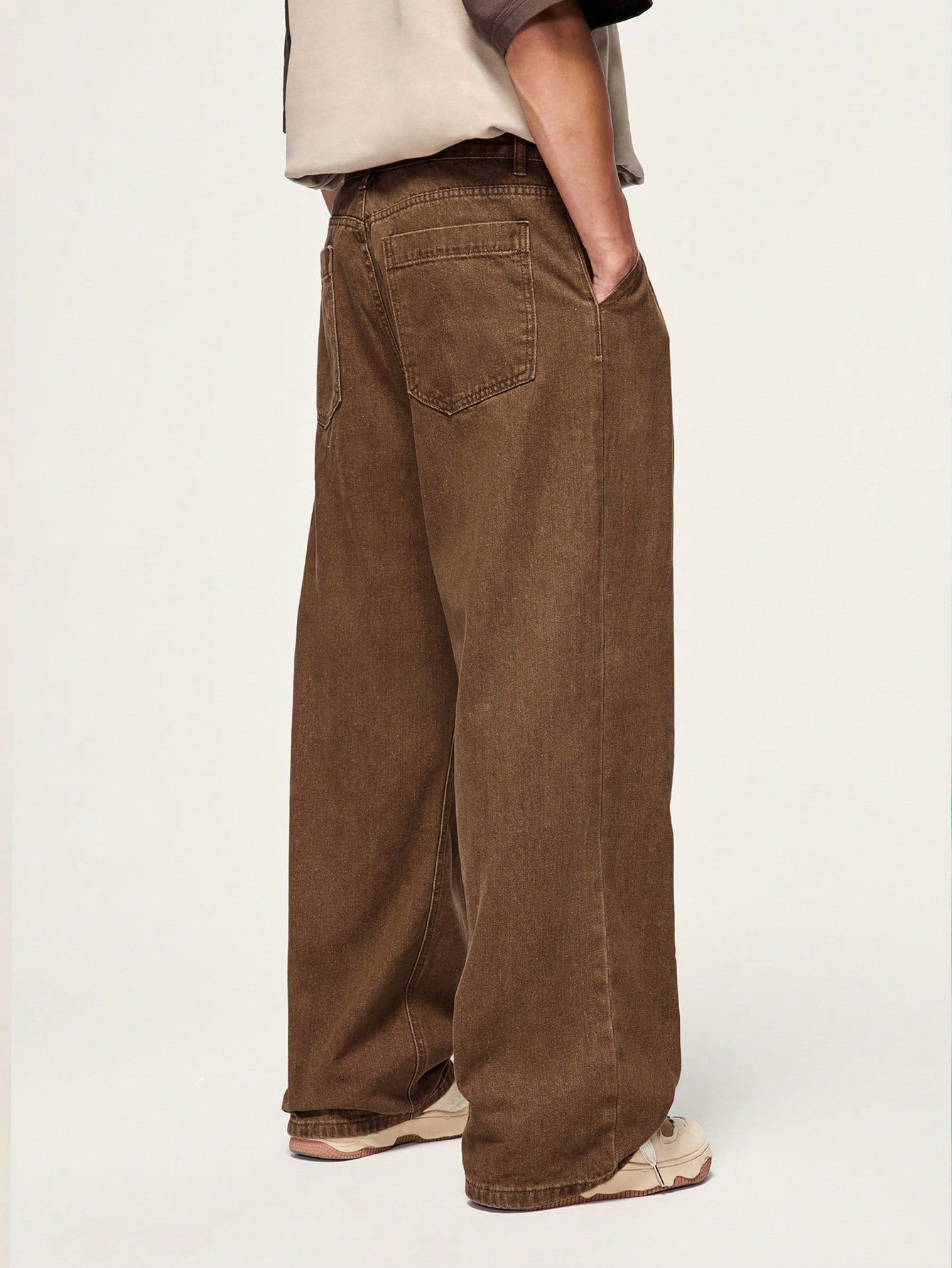 Men Slant Pocket Wide Leg Jeans