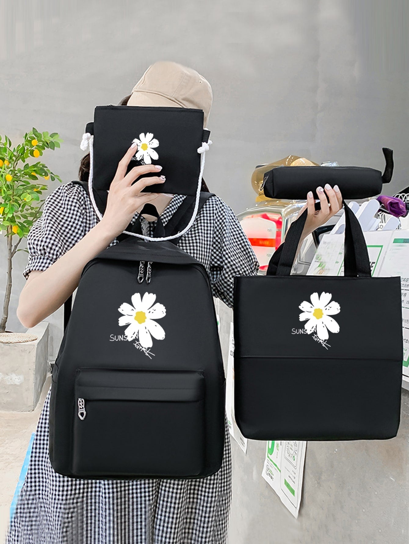 Daisy Print Four-Piece Preppy Backpack