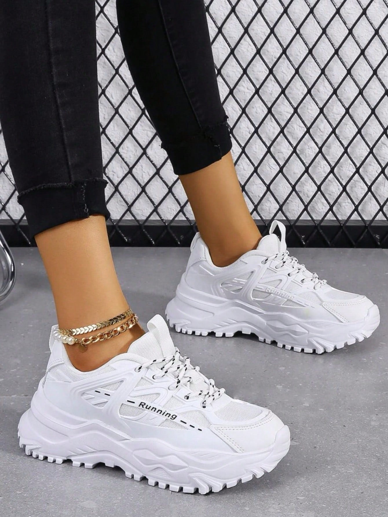 Unique, Creative, Fashionable, Simple And Comfortable Women's Walking Shoes With Wedge And Thick Sole; Dad Sneakers Style