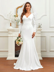 Belle Solid V-neck Mermaid Hem Wedding Dress Without Veil