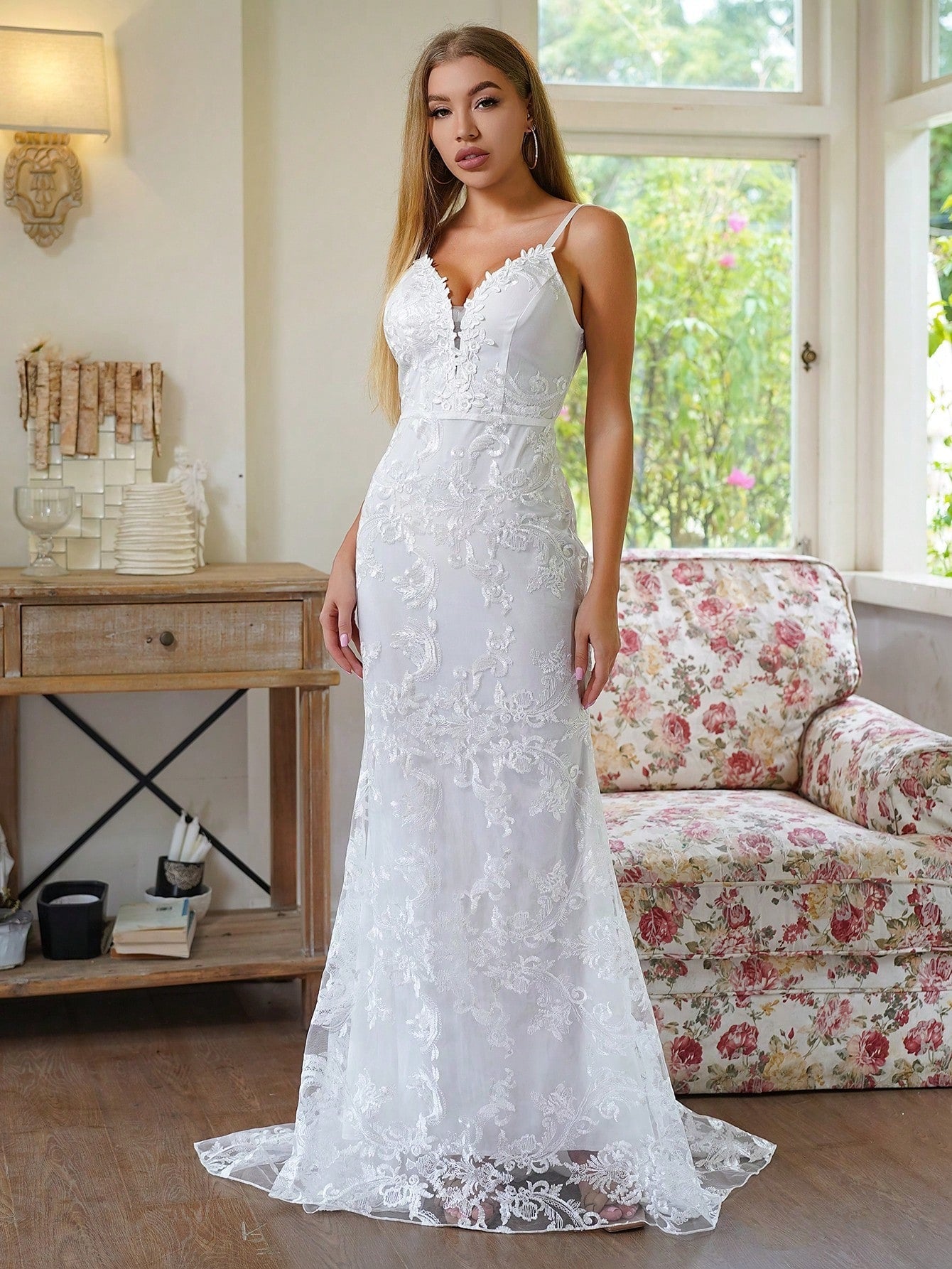 Floral Embroidery Mermaid Hem Cami Wedding Dress