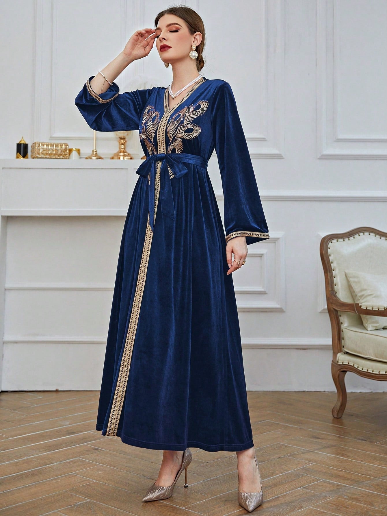 Embroidery Contrast Trim Belted Kaftan Dress