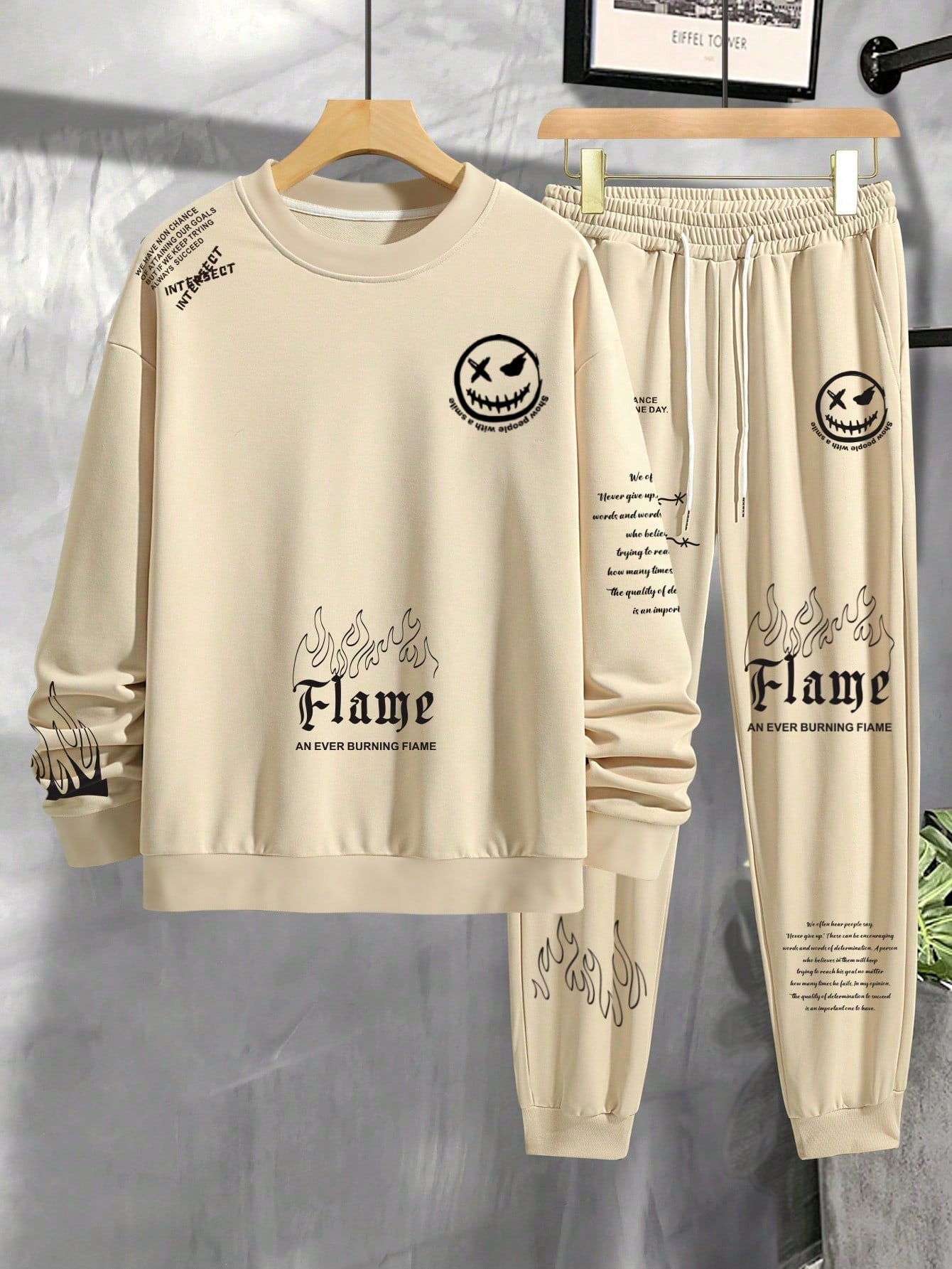 Manfinity EMRG Men's Fun Emoji Printed Sweatsuit Set Including Sweatshirt And Sweatpants