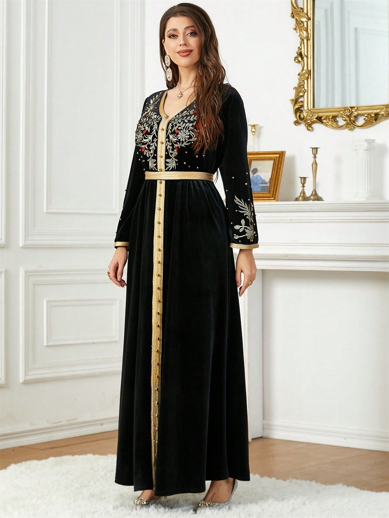 Floral Embroidery Contrast Trim Velvet Kaftan