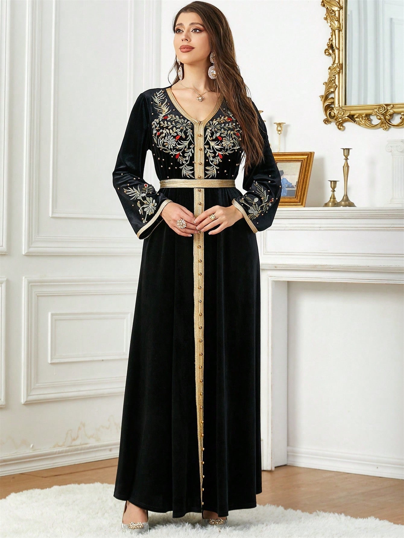 Floral Embroidery Contrast Trim Velvet Kaftan