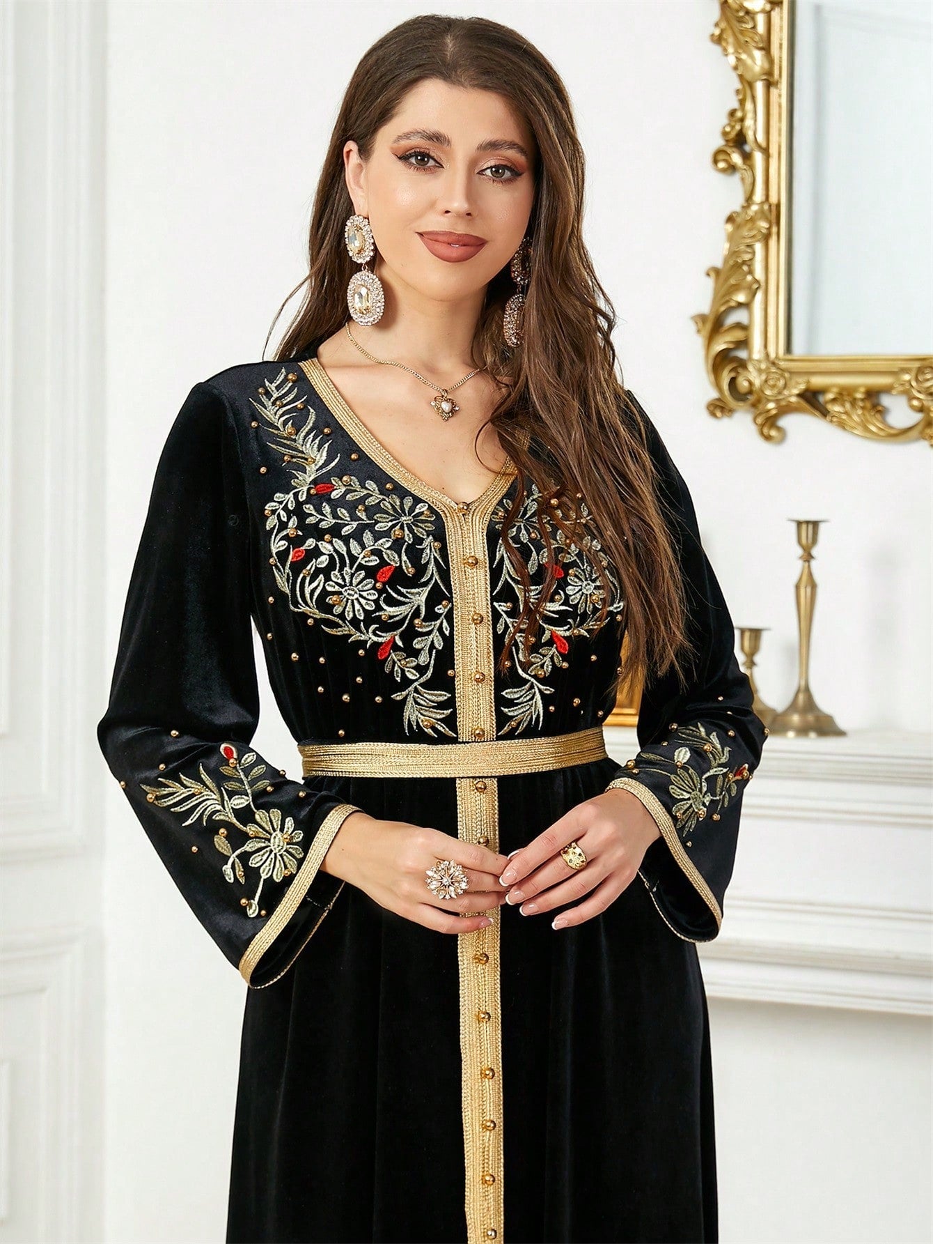 Floral Embroidery Contrast Trim Velvet Kaftan