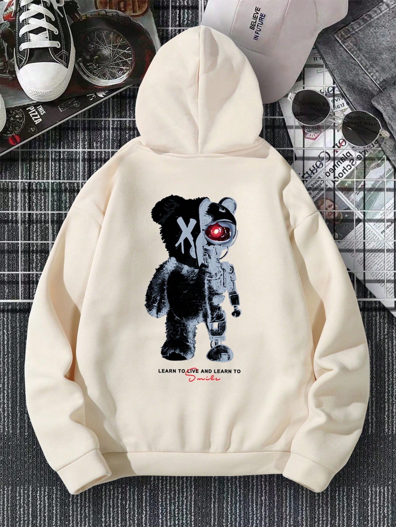 Manfinity Men's Cartoon Bear Hooded Leisure Sweatshirt