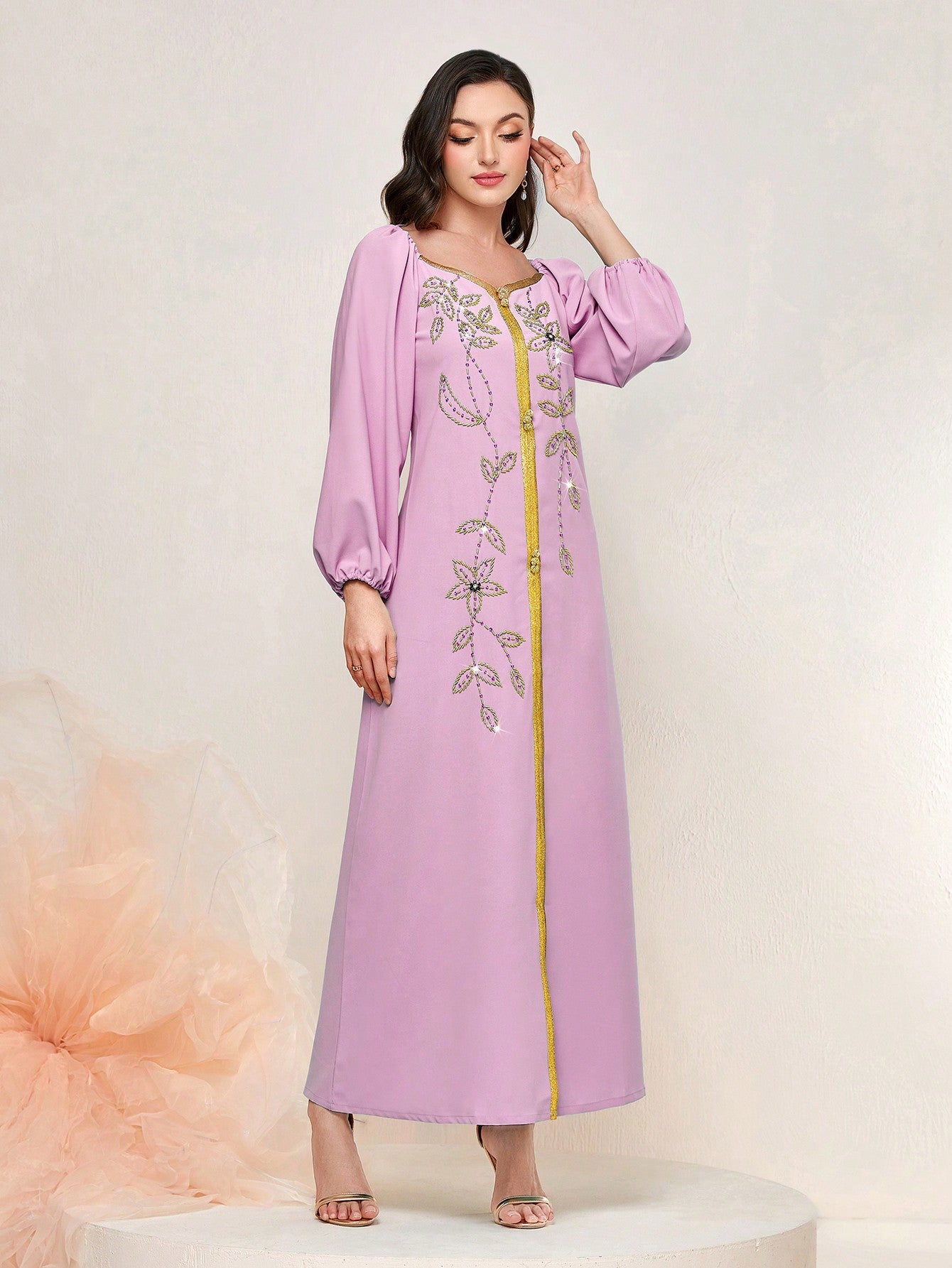 Najma Floral Embroidery Lantern Sleeve Split Hem Kaftan