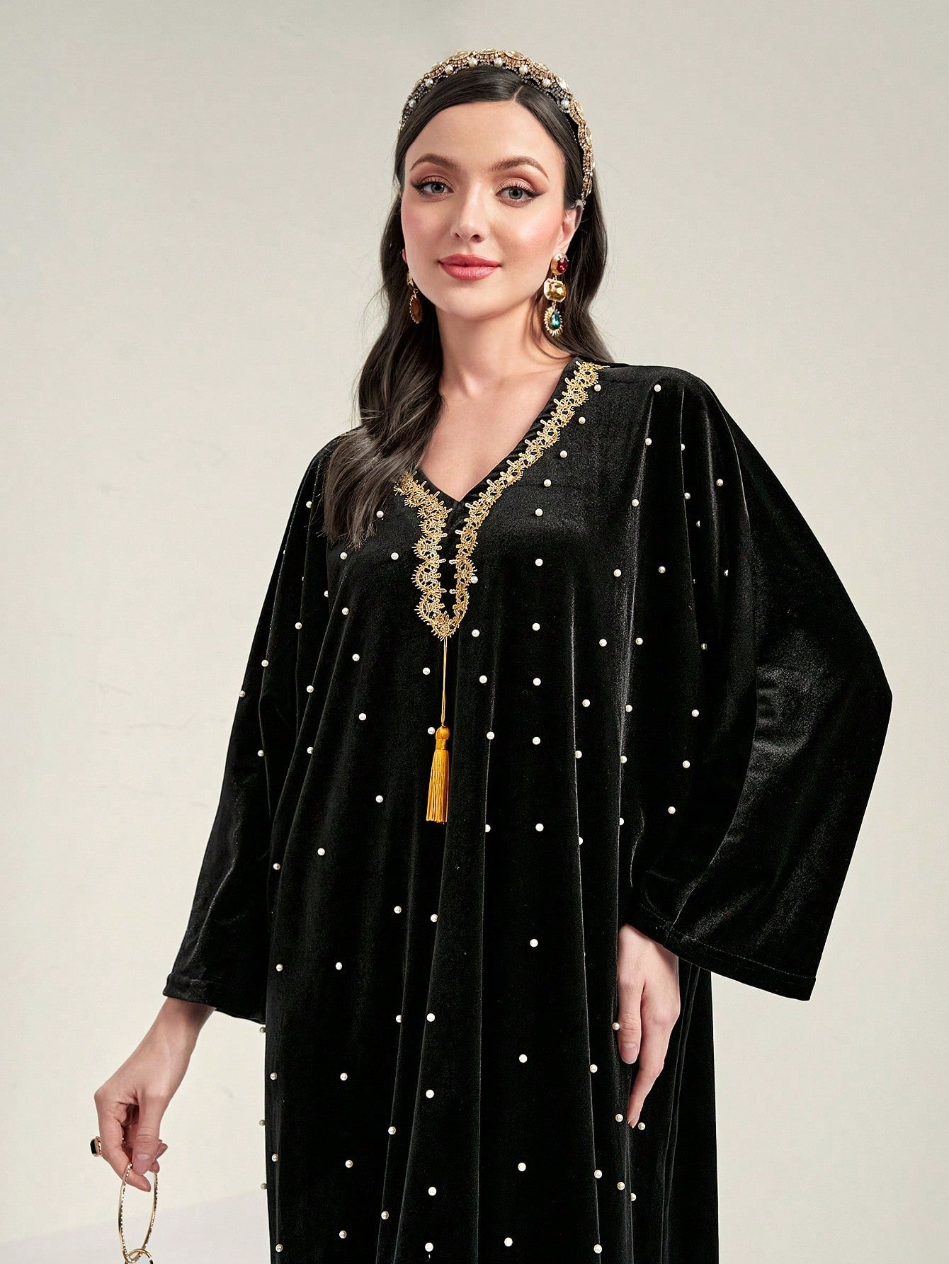 Najma Pearls Beaded Tassel Detail Kaftan