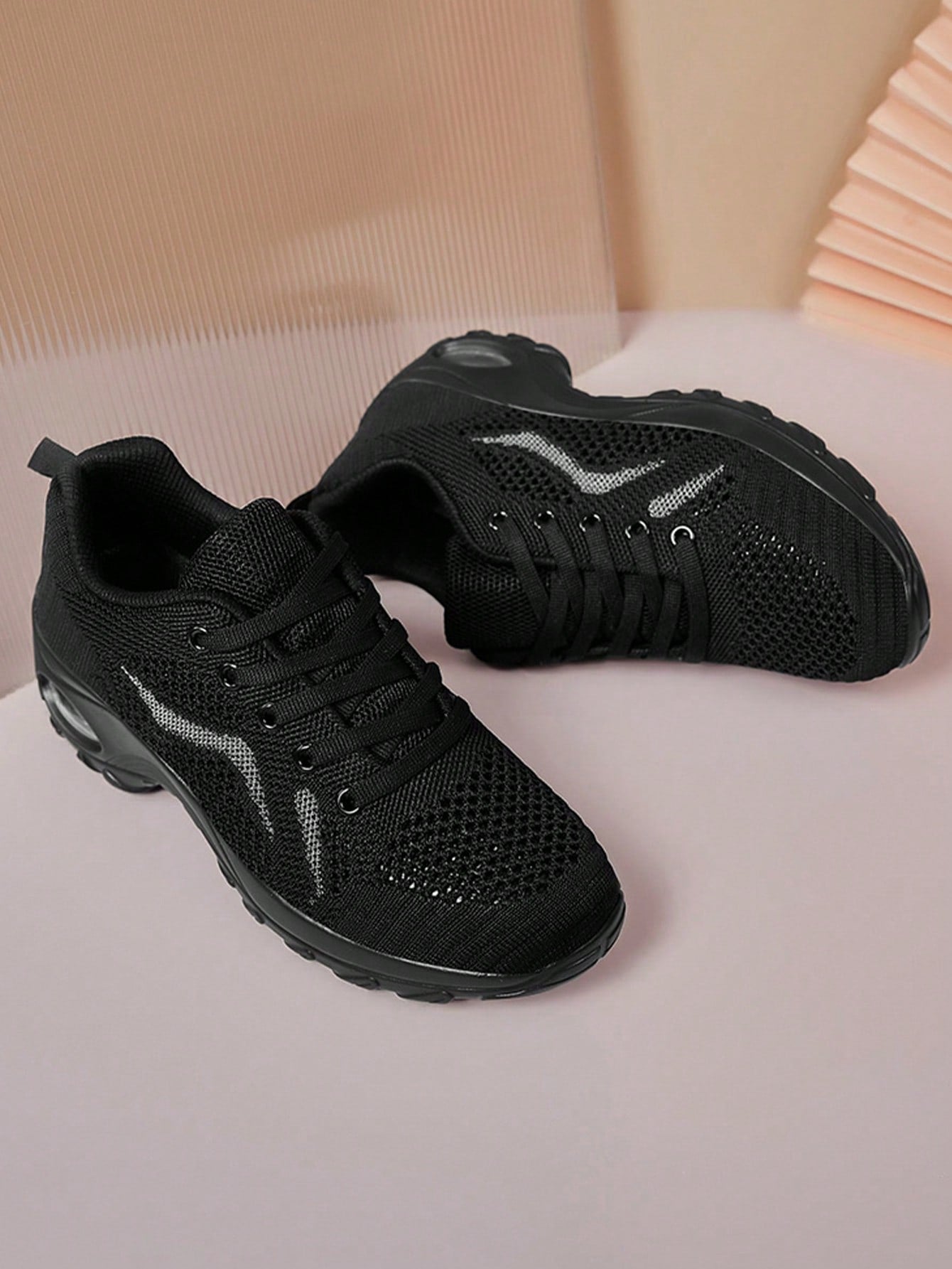 Women Air Cushion Minimalist Lace Up Front Running Shoes, Sporty Outdoor Sneakers