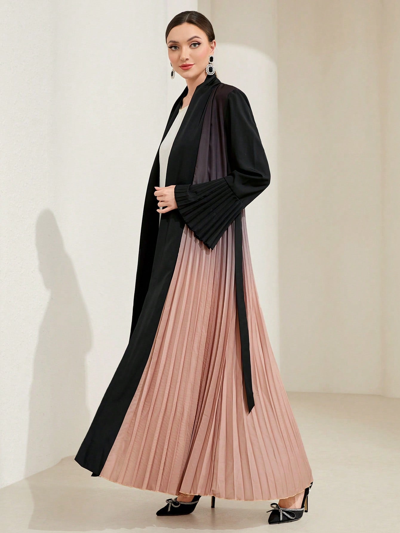 Najma Ombre Pleated Detail Flounce Sleeve Abaya