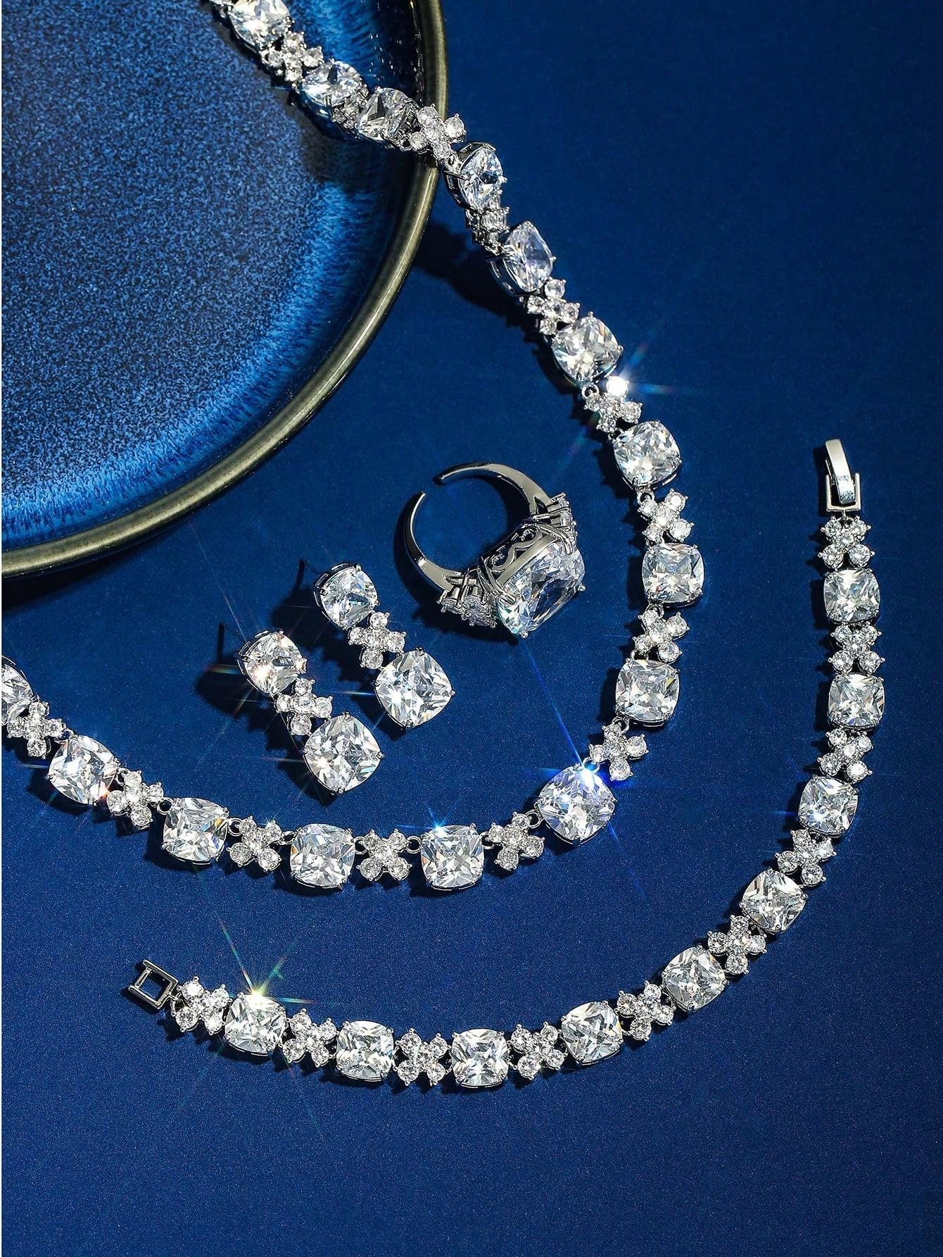 5pcs/set Square Pendant Cubic Zirconia Necklace Earrings Bracelet Ring Jewelry Set Women Wedding Banquet Jewelry Set