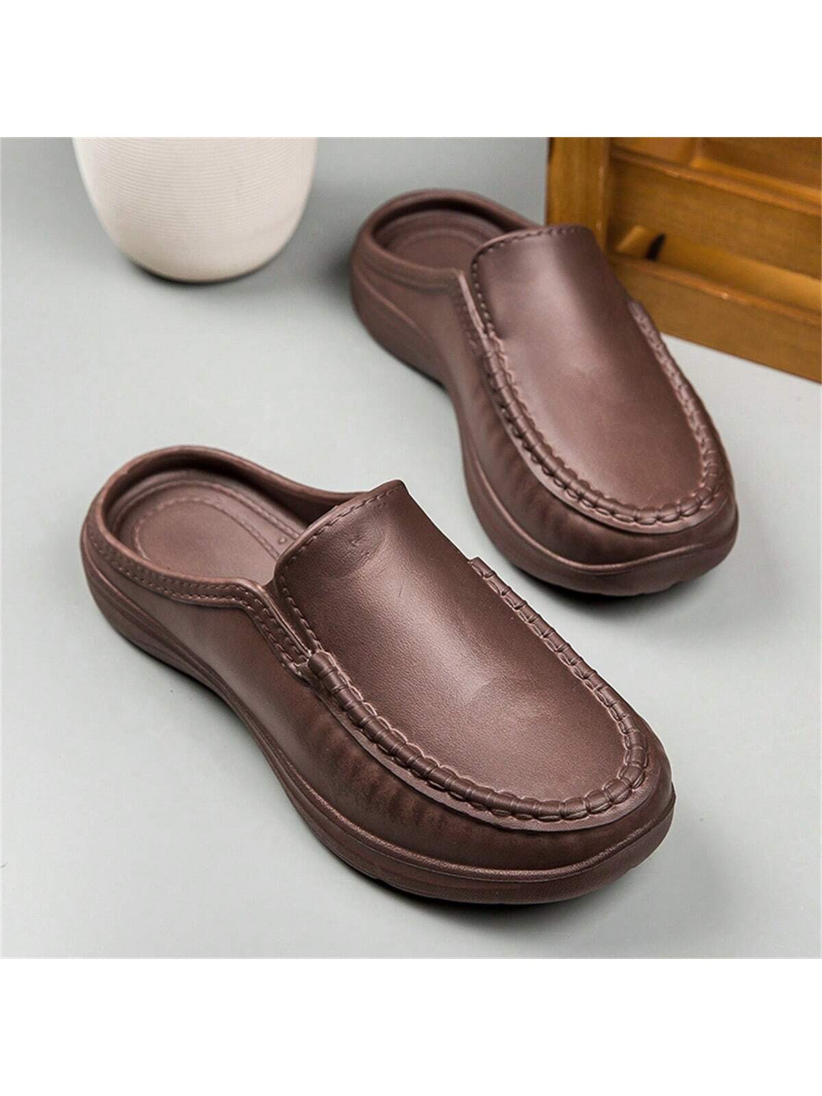 Simple Slip-on Men's Half Slippers With Non-slip Pu Leather Outsole, Suitable For Driving And Chef Work