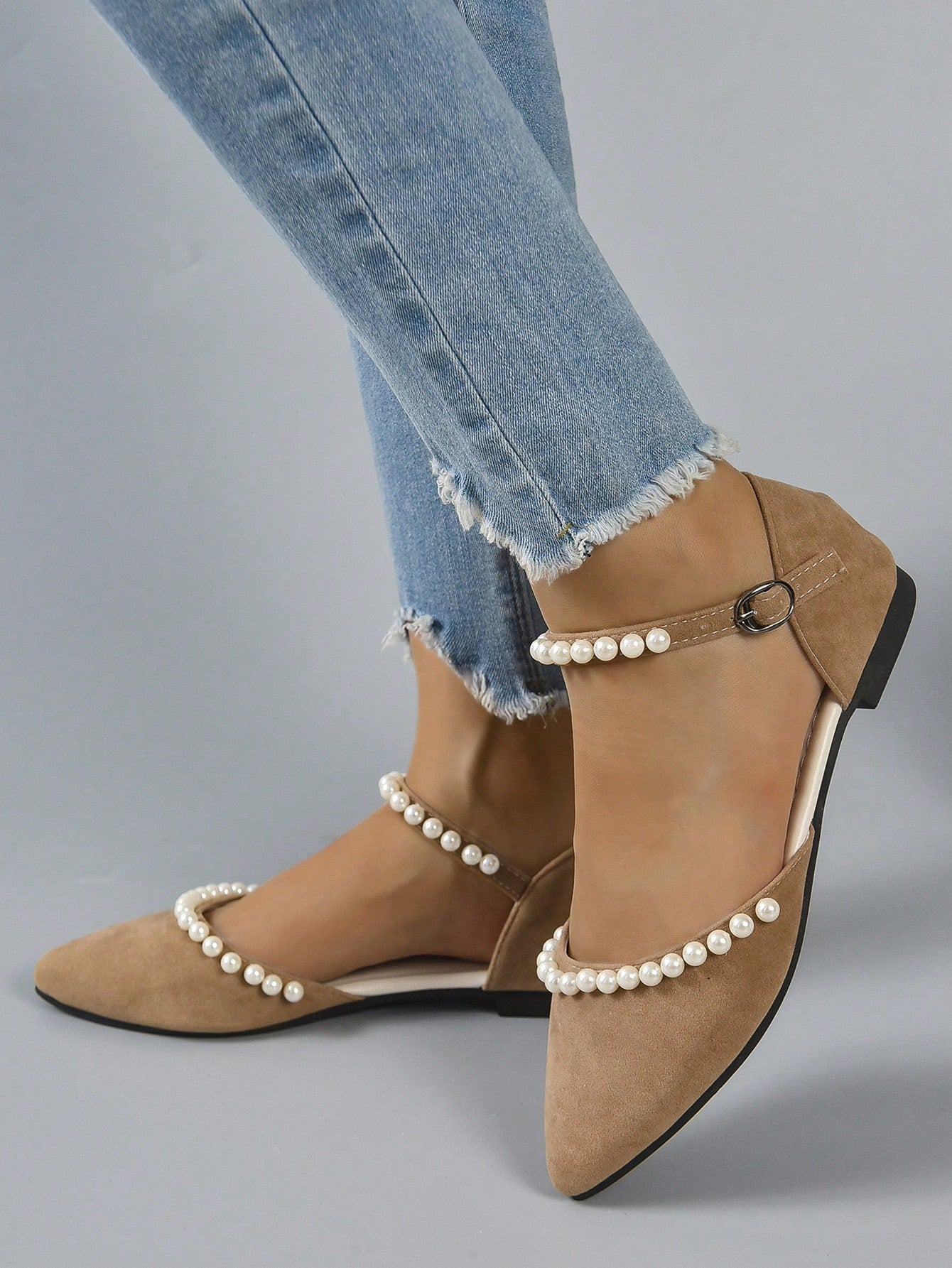 Flat Shoes With Pearl Decoration - Point Toe, All Seasons, Versatile, Khaki Sandals