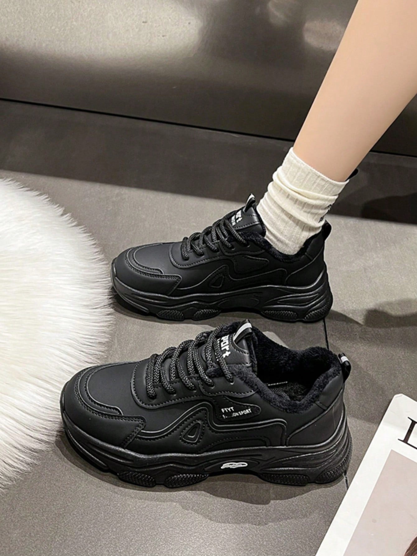 Women's Color-blocked Thick-soled Chunky Shoes For Spring, Summer, Autumn And Winter New Style Plus Velvet To Keep Warm, Black Fashionable And Versatile Casual Sports Shoes