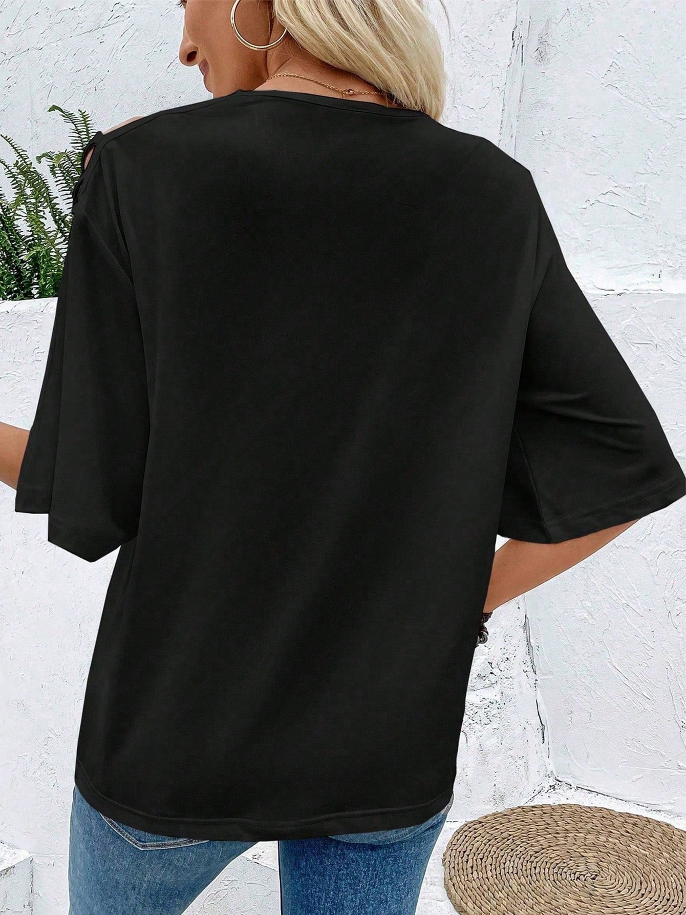 VCAY Figure Graphic Asymmetrical Neck Tee