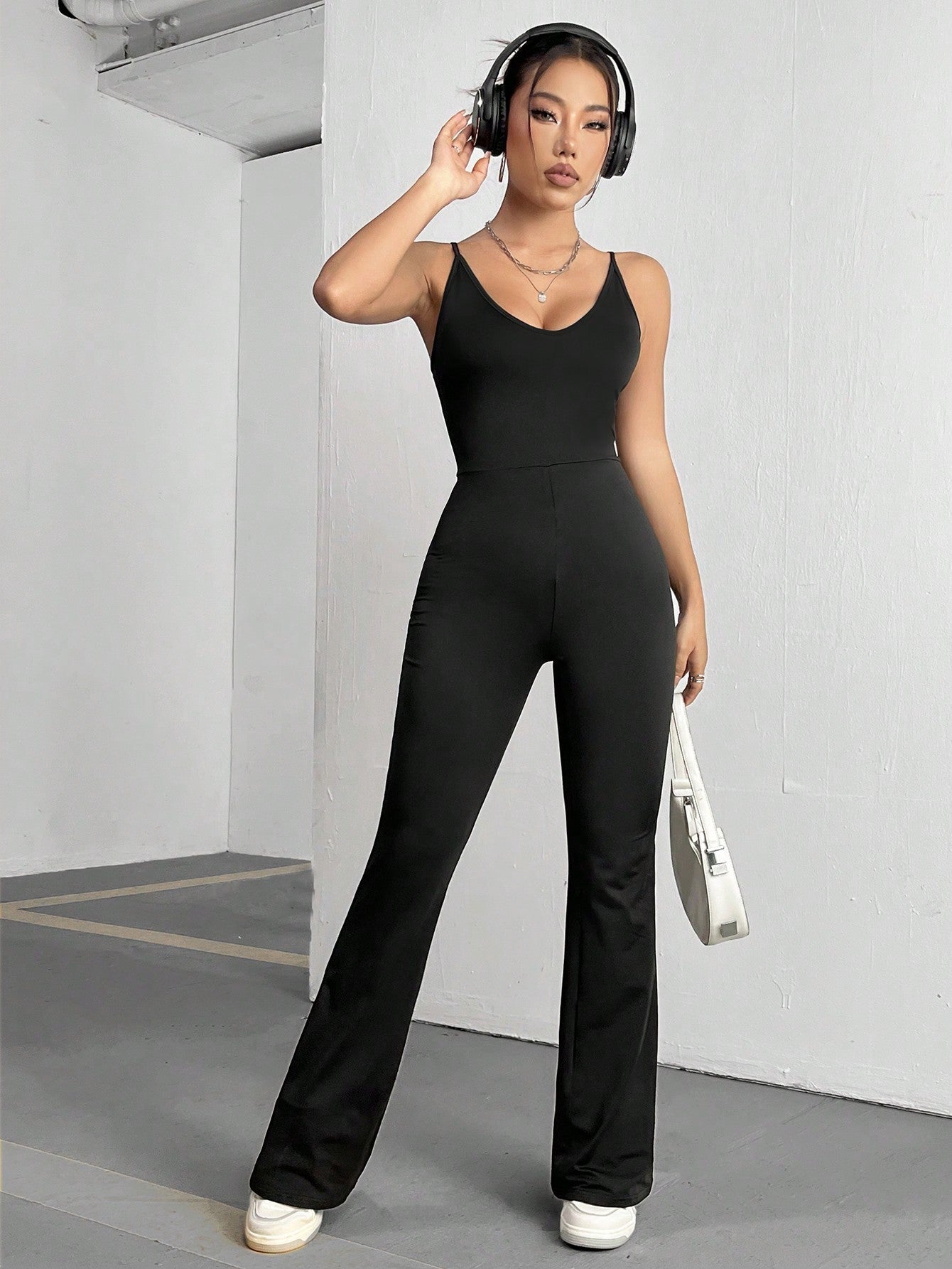 Women's Solid Color Sleeveless Jumpsuit