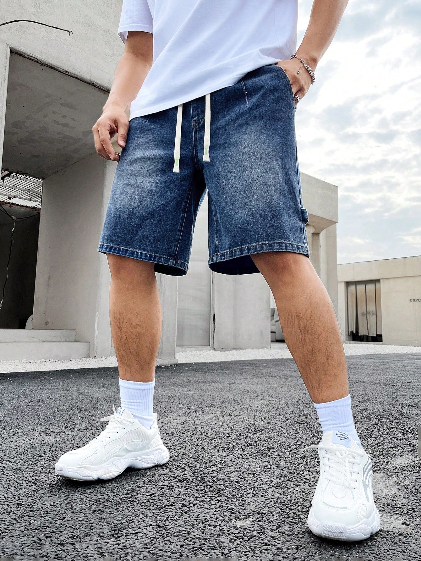 Manfinity Hypemode Men's Drawstring Denim Shorts