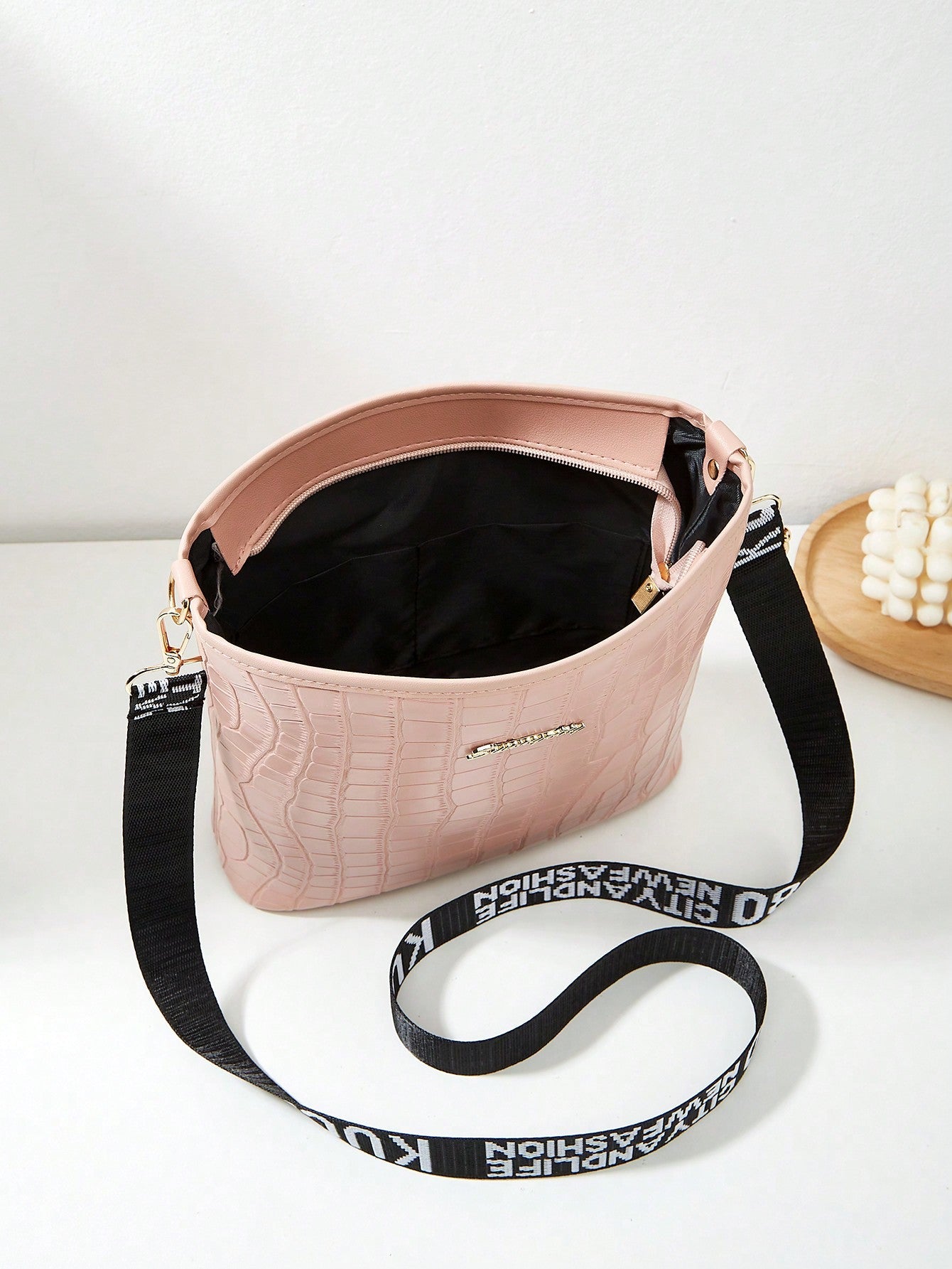 2pcs/Set Fashionable Crocodile Pattern Embossed High Capacity Crossbody Bucket Bag With Letter Strap, Pearl Pendant And Small Solid Color Square Bag