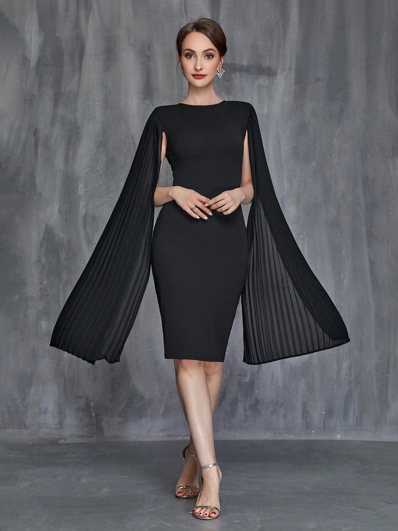 Women's Solid Pleated Sleeve Sim Dress