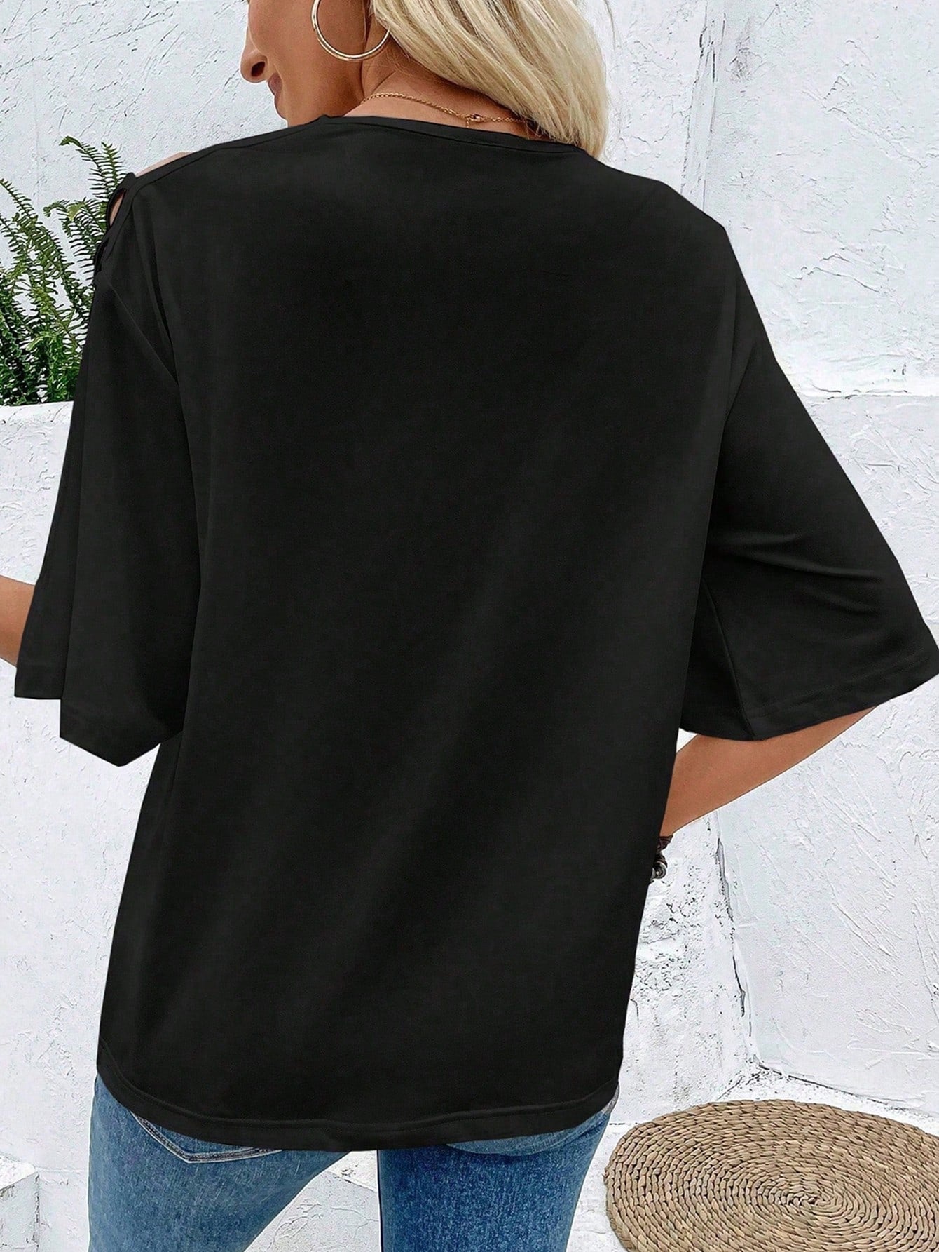 VCAY Figure Graphic Asymmetrical Neck Tee