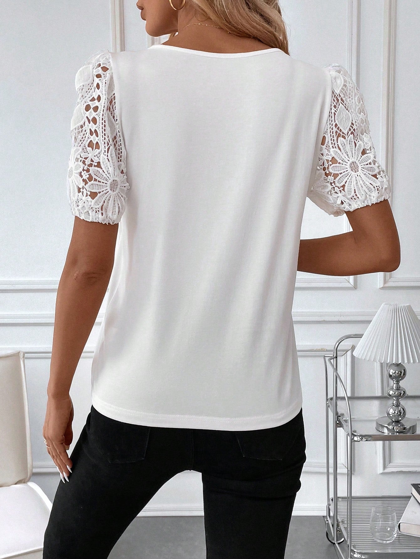 Clasi Contrast Lace Lantern Sleeve Tee