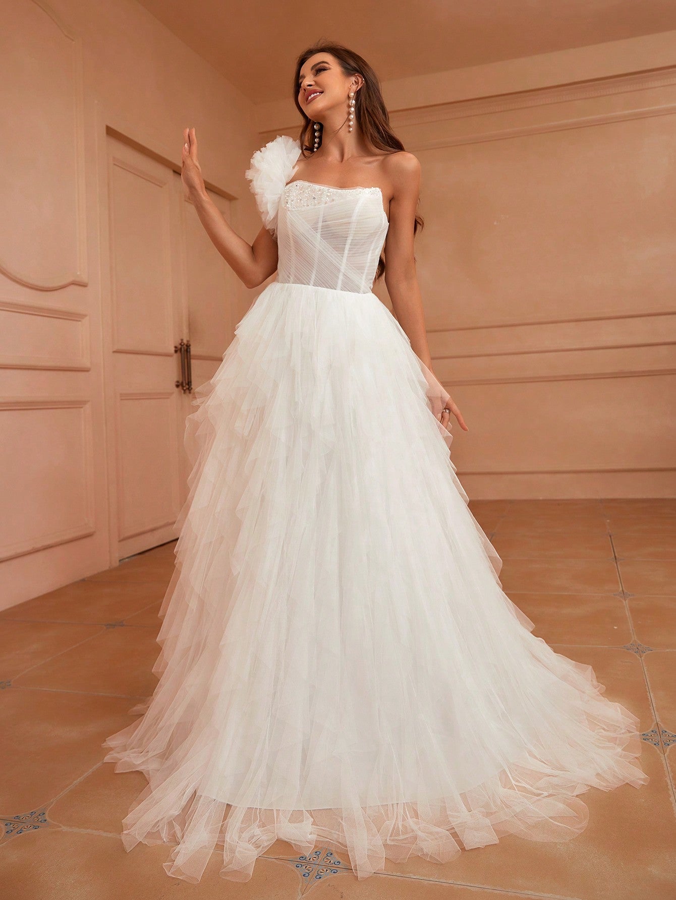 Belle Mermaid Style One-Shoulder Wedding Dress With 3d Flower And Ruffle HemSlim Pure White Wedding Dress