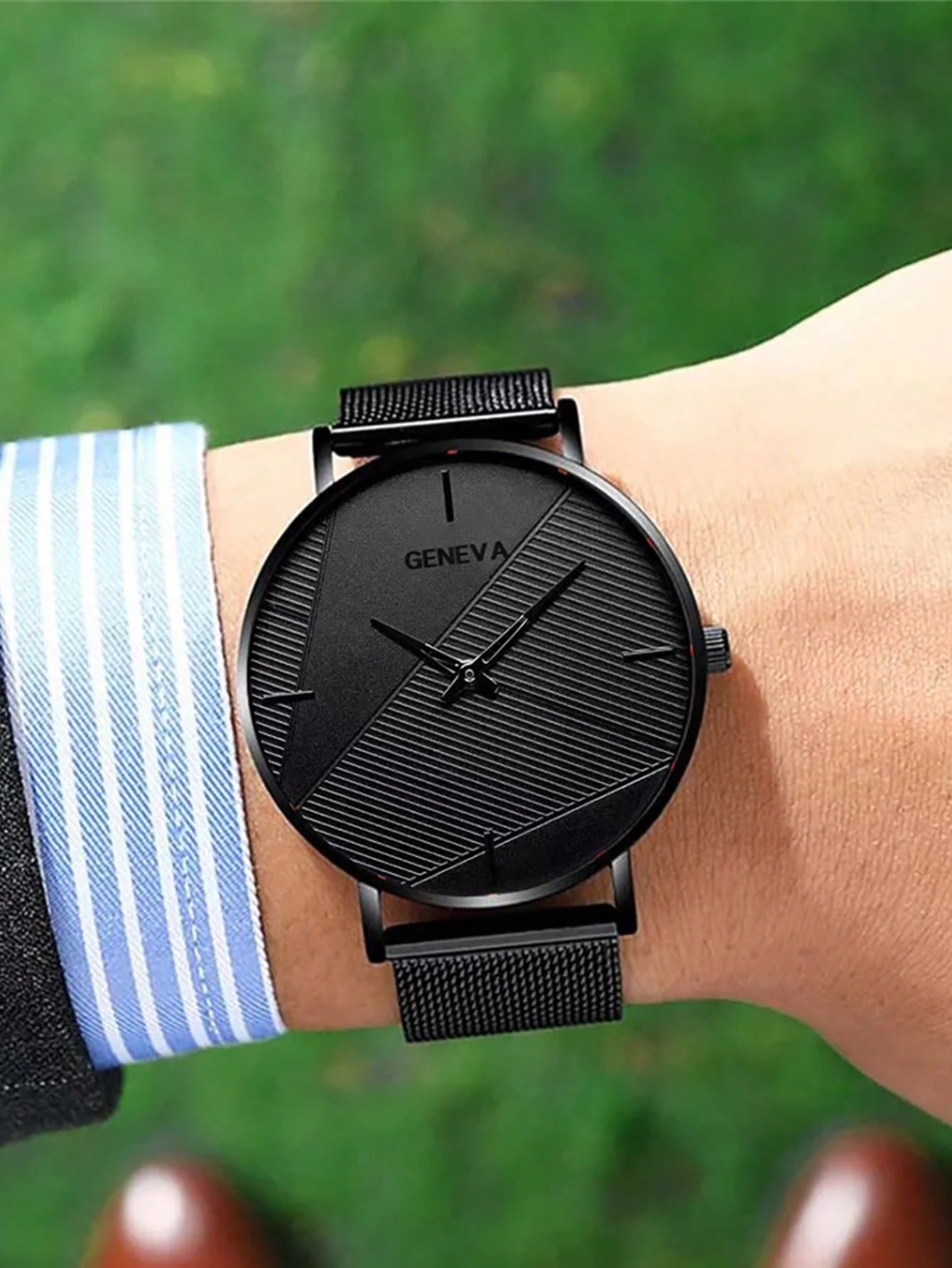 1pc Fashionable Men's Quartz Watch + 1pc Bracelet + 1pc Hexagonal Column Necklace Set, Business Style Black Mesh Strap Ultra Thin Watch