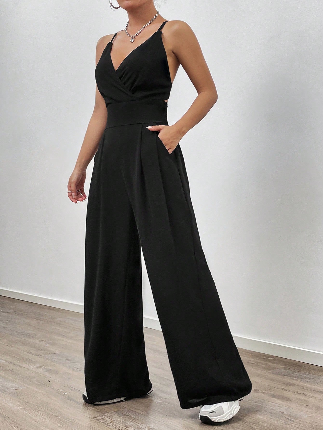 Pocket Side Wide Leg Jumpsuit With Adjustable Straps