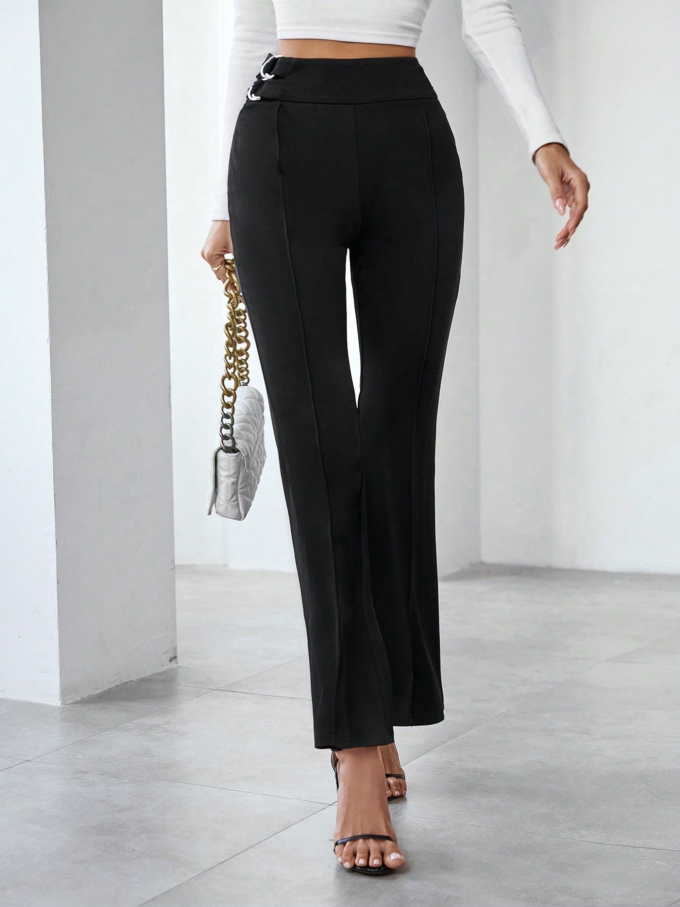 Privé Solid Color Circle Ring Detail Flared Pants