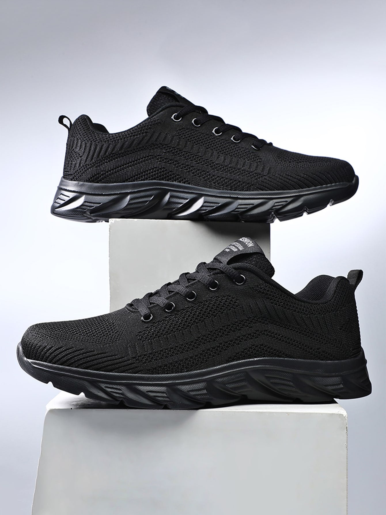 Men's Large Size Sports Shoes For Four Seasons, Retro Breathable Mesh Running Shoes, Casual Walking Shoes, Simple Trendy Sneakers