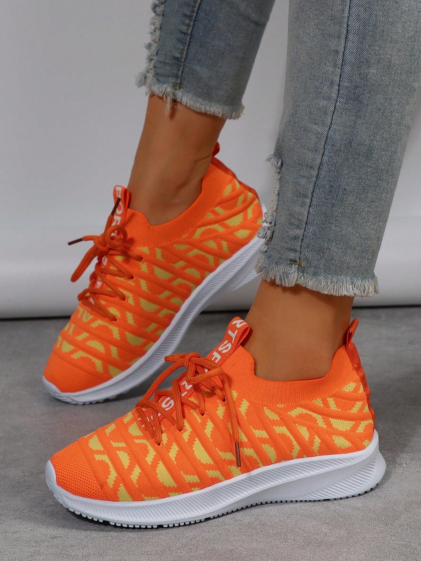 ROMWE New Spring & Autumn Arrival Orange Women'S Casual Sneakers, Lightweight Shock-Absorbing Running Shoes With Breathable Mesh