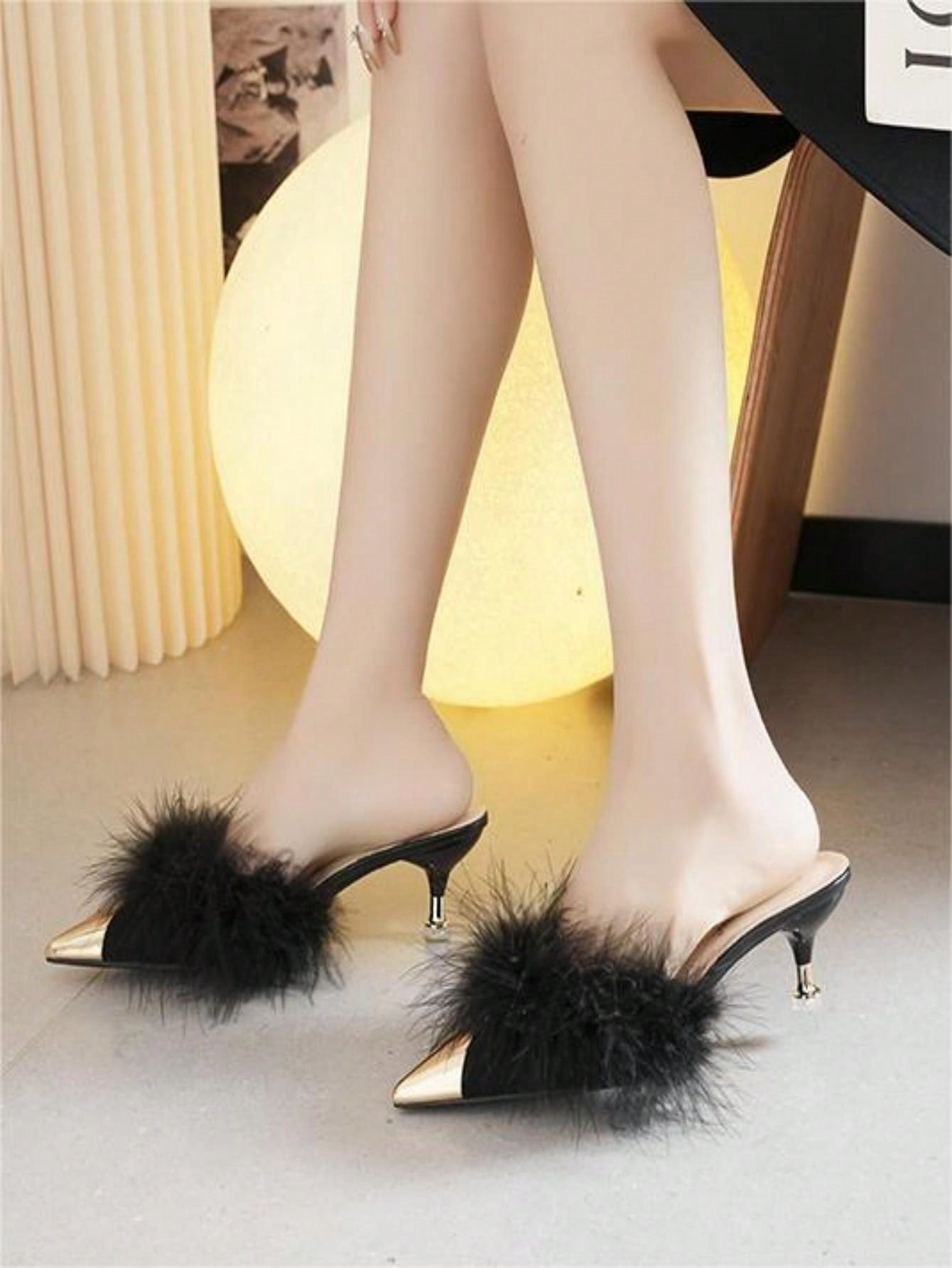 Fashionable Metal Detailing Suede Stiletto Heels With Fur Trim Edge And Elegant Style Mule Shoes For Women Dating, Party, High Heel Pumps