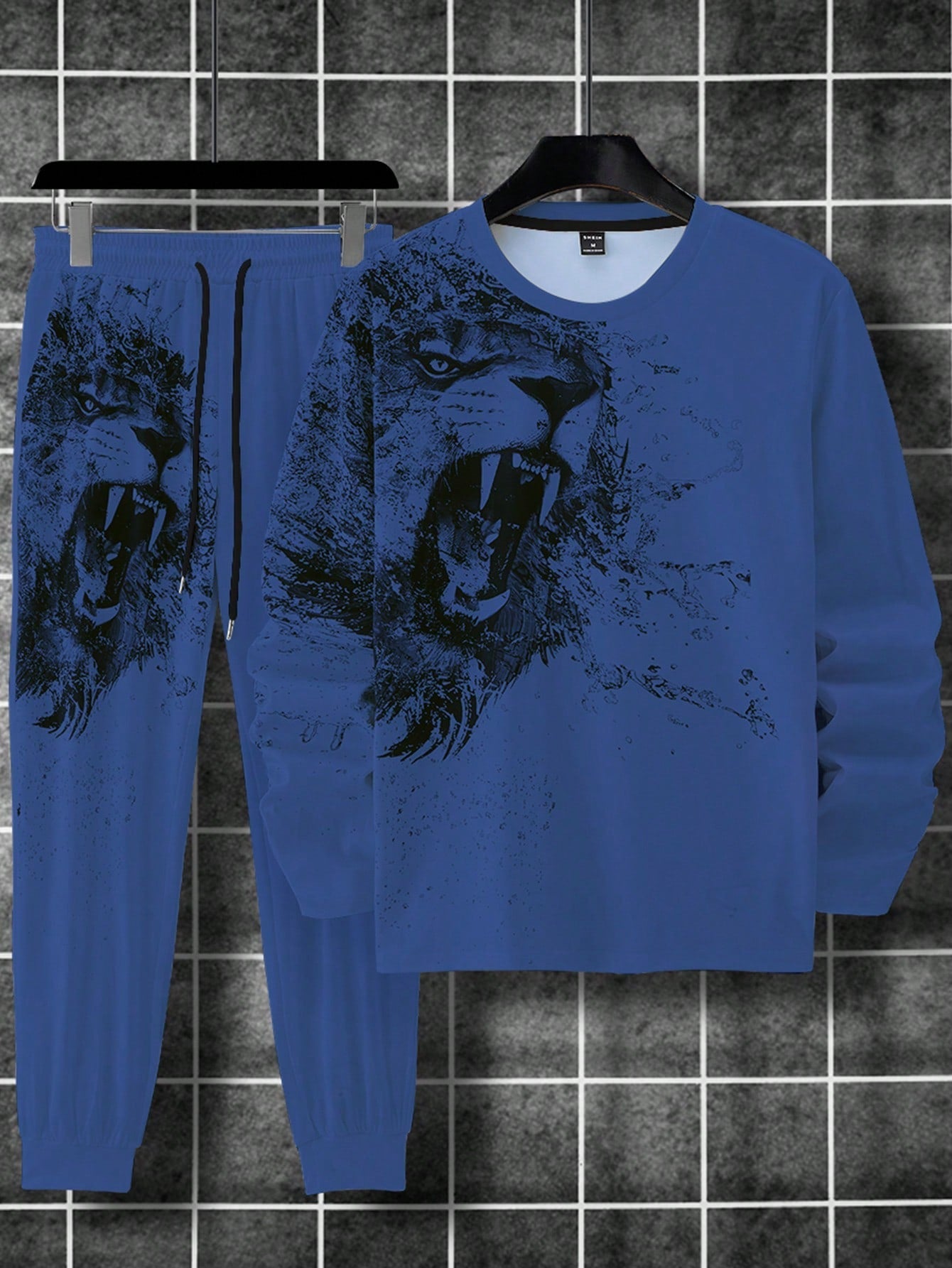 Manfinity Men's Lion Printed Long Sleeve T-shirt And Pants Set