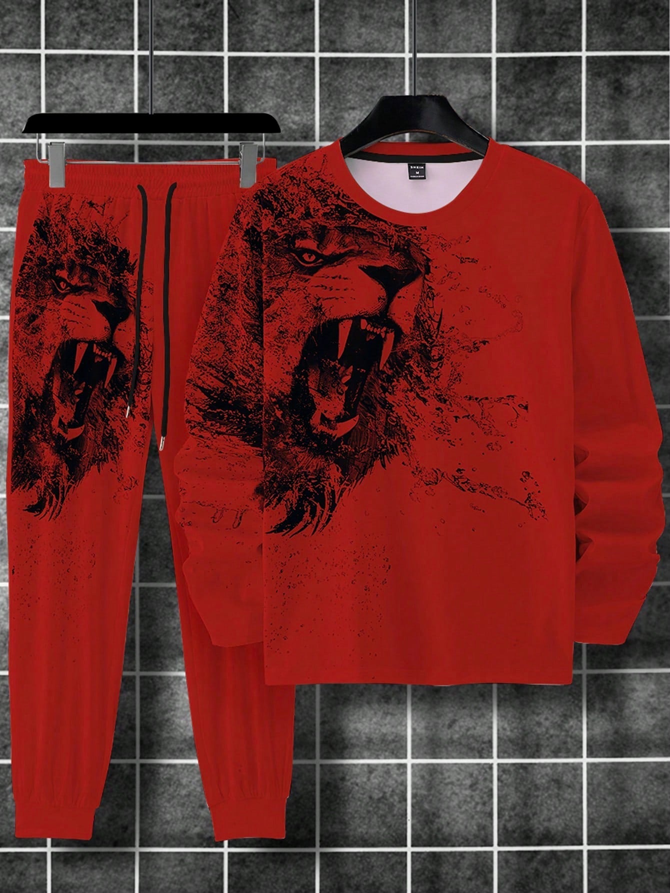 Manfinity Men's Lion Printed Long Sleeve T-shirt And Pants Set