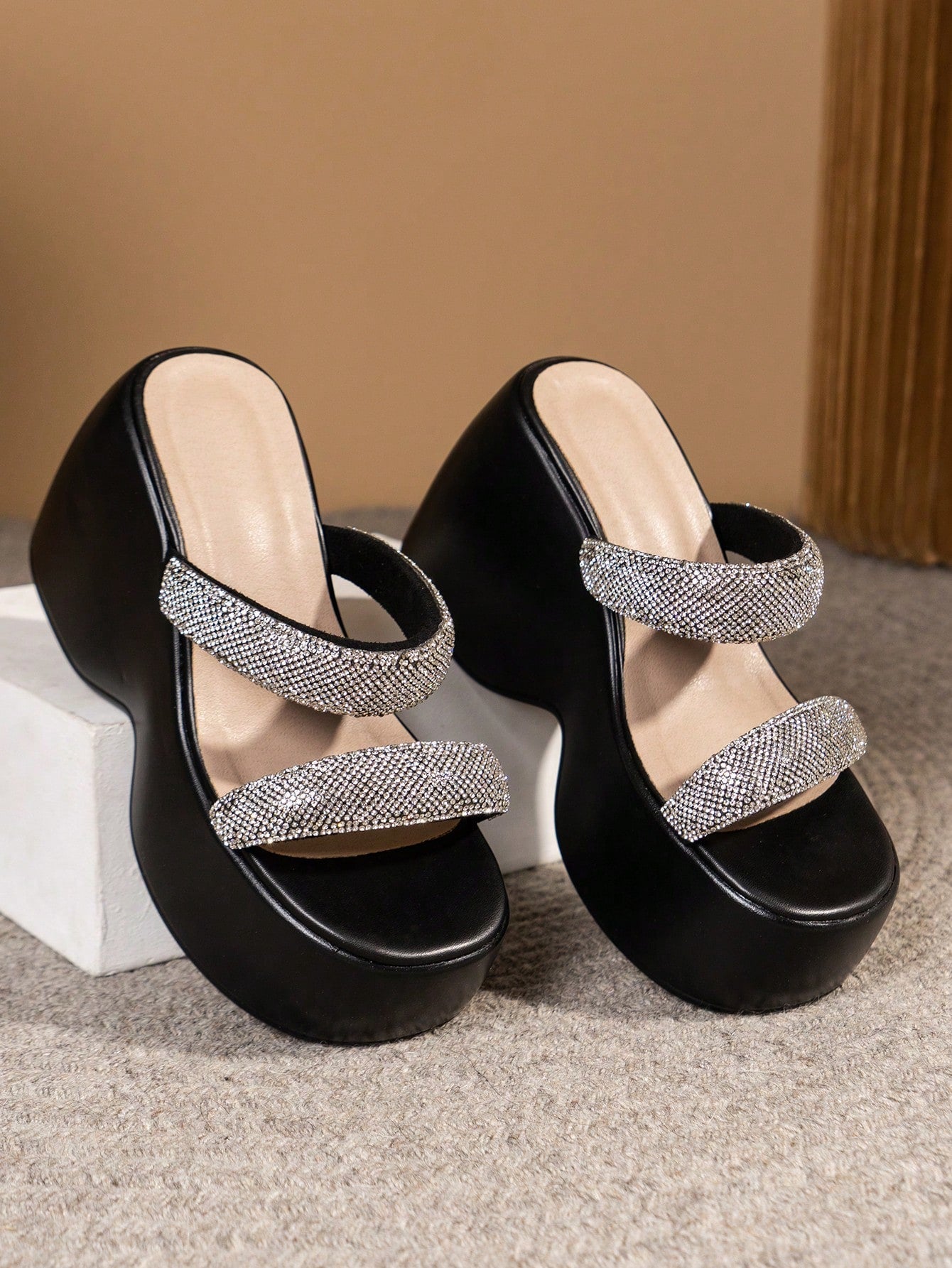 Women'S Stylish Rhinestone Decor Platform Sandals With Thick Sole