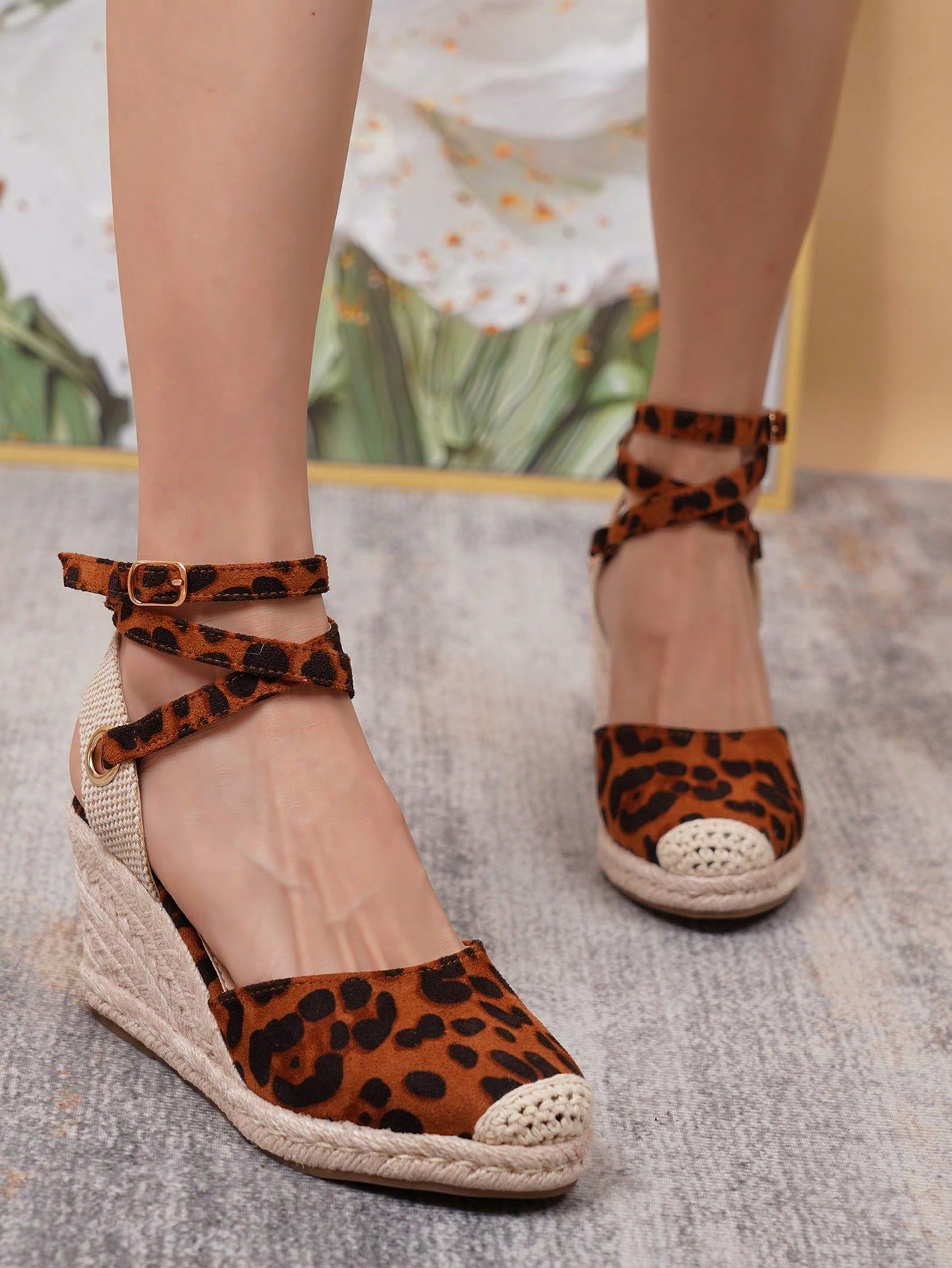 Fashionable Women'S Brown Leopard Print Strappy Round Toe Woven Platform Wedge Sandals