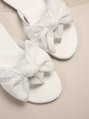 White Butterfly Knot Slippers Round Toe Outdoor Fashionable Beach Shoes Non-Slip Bow Knot Flip Flops