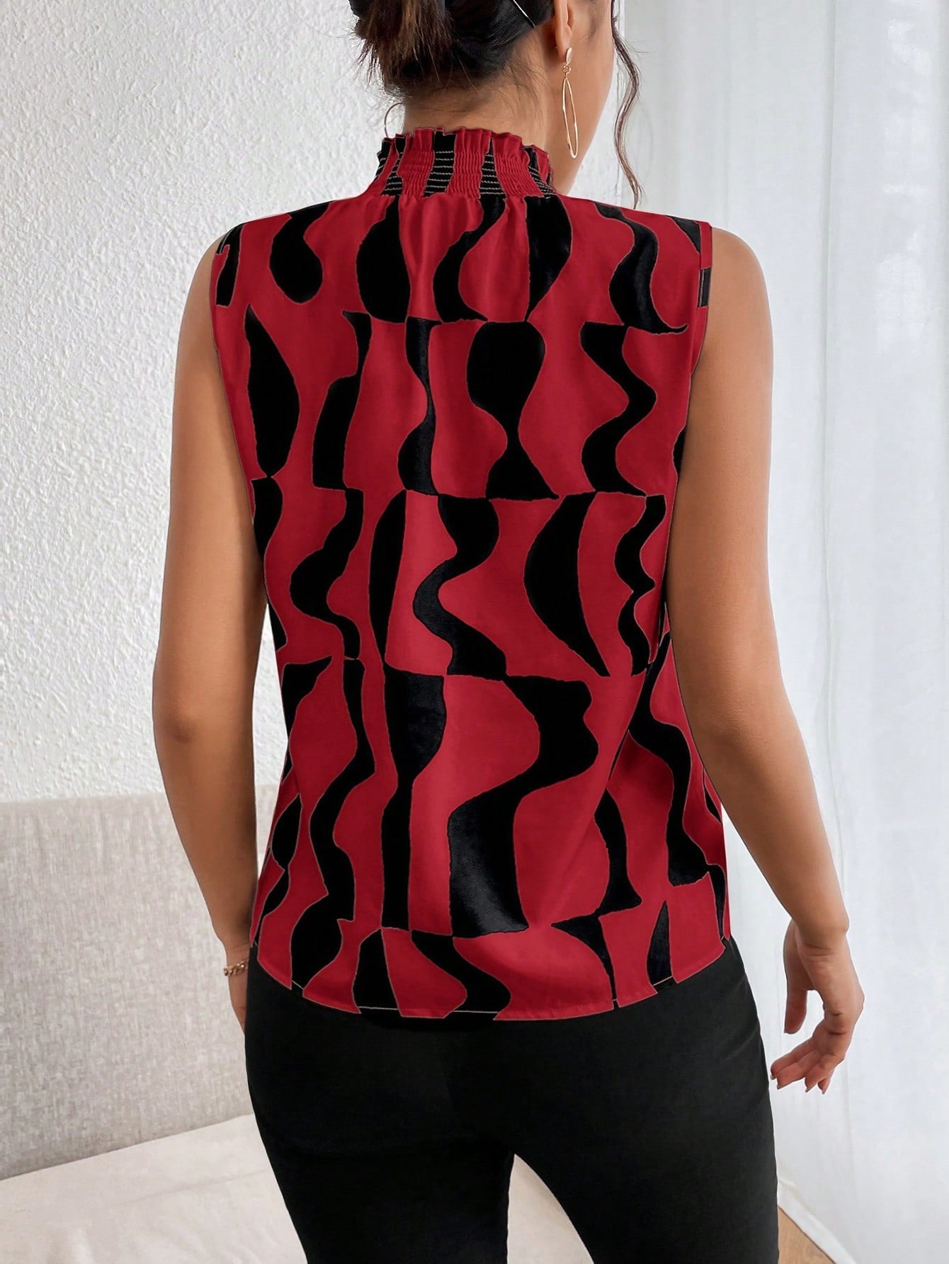 Privé Allover Print Mock Neck Sleeveless Blouse