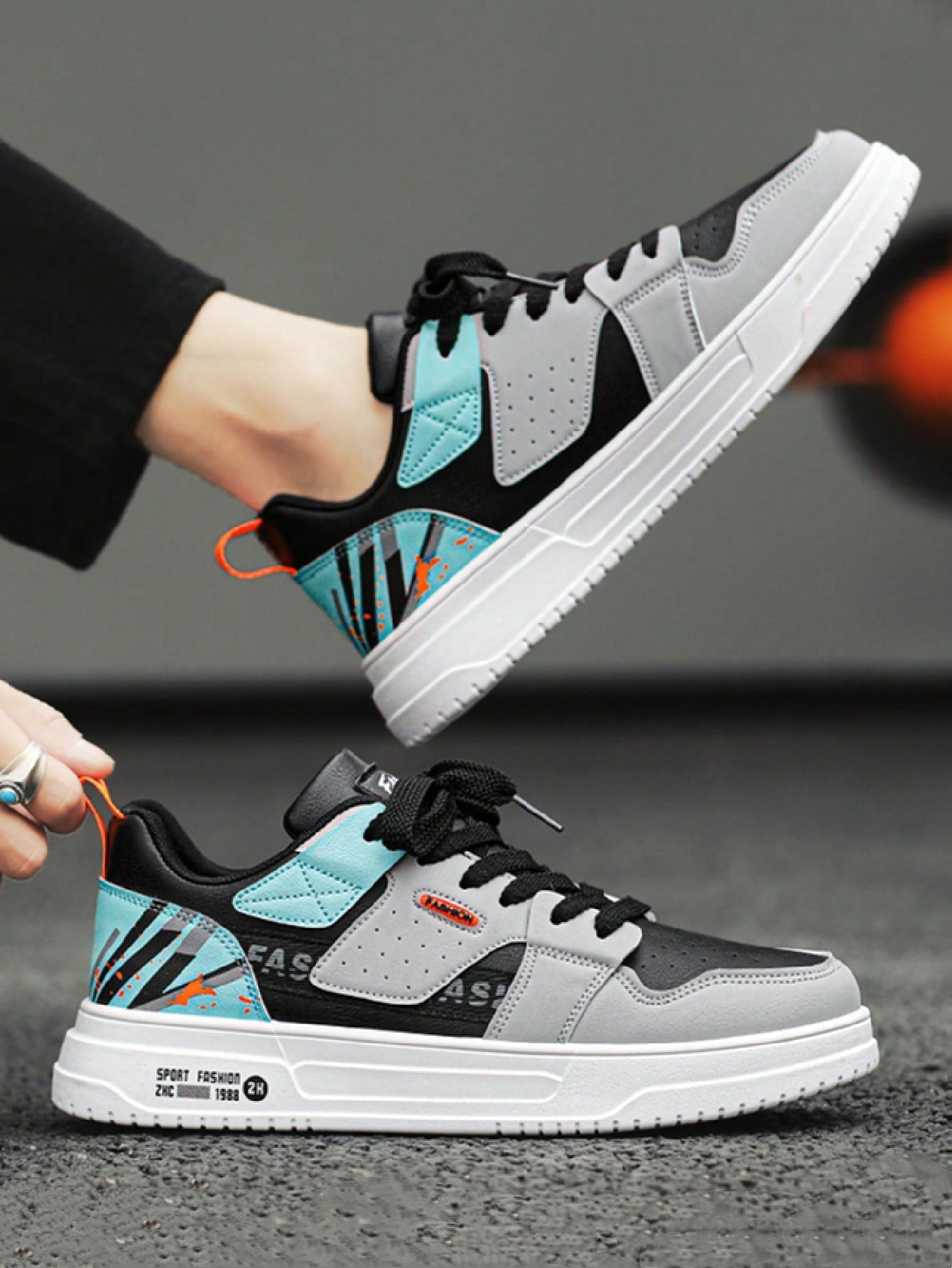 [Random Shoe Upper Lines]New Arrival Men's Leather Spliced Low-Top Color Block Skate Shoes For Students And Daily Wear