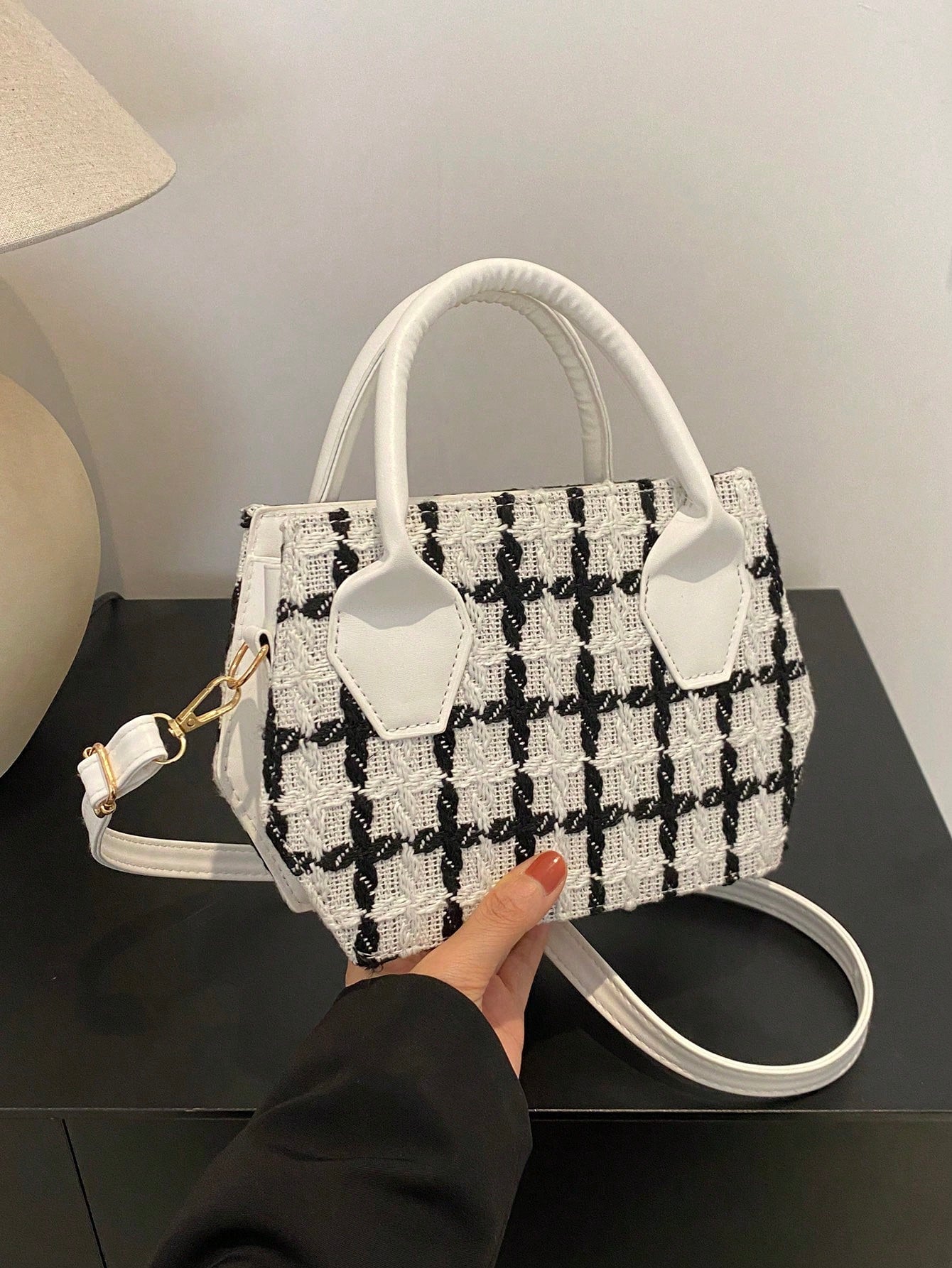 1 Contrasting Color Patchwork Crossbody Bag, Checkered And Adjustable Shoulder Strap Mini Handbag